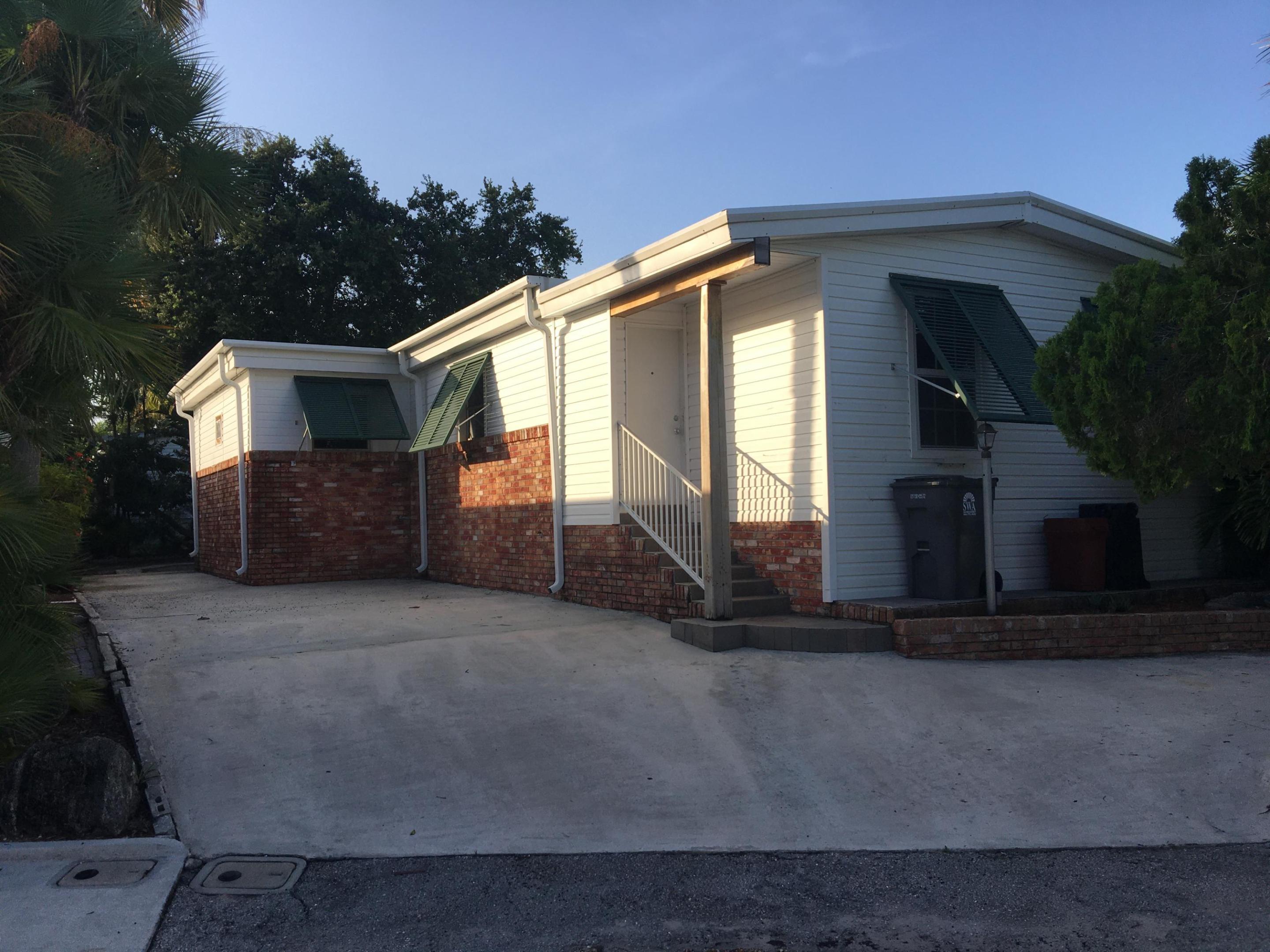 2911 Tangerine Lane — photo