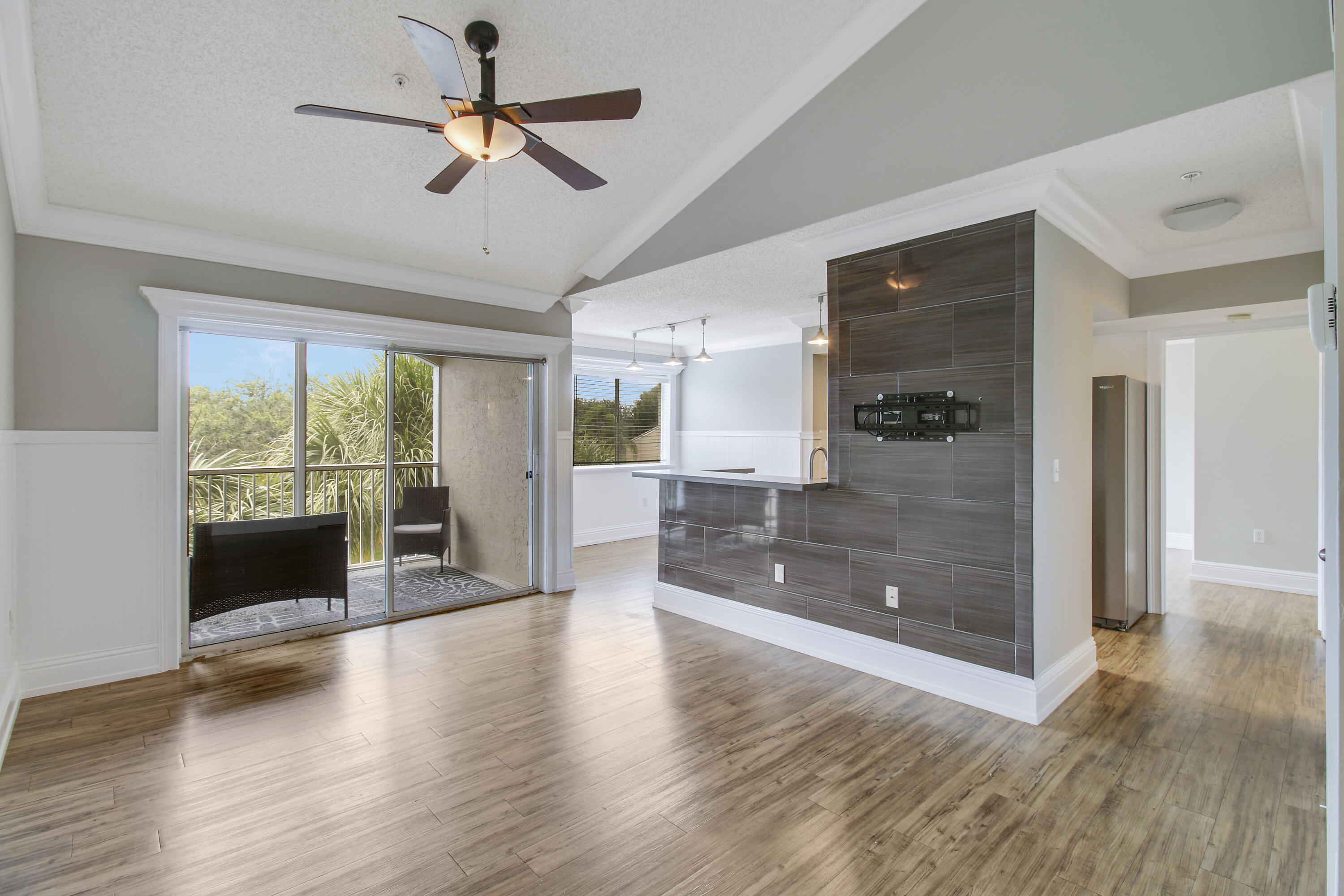 254 Village Boulevard 4303 — photo