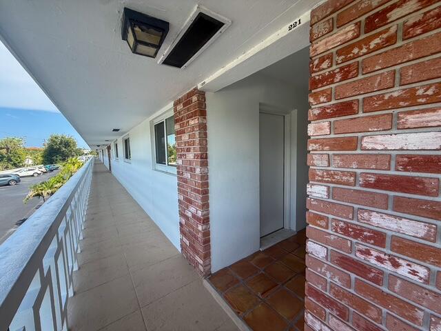 331 Tequesta Drive 220 — photo
