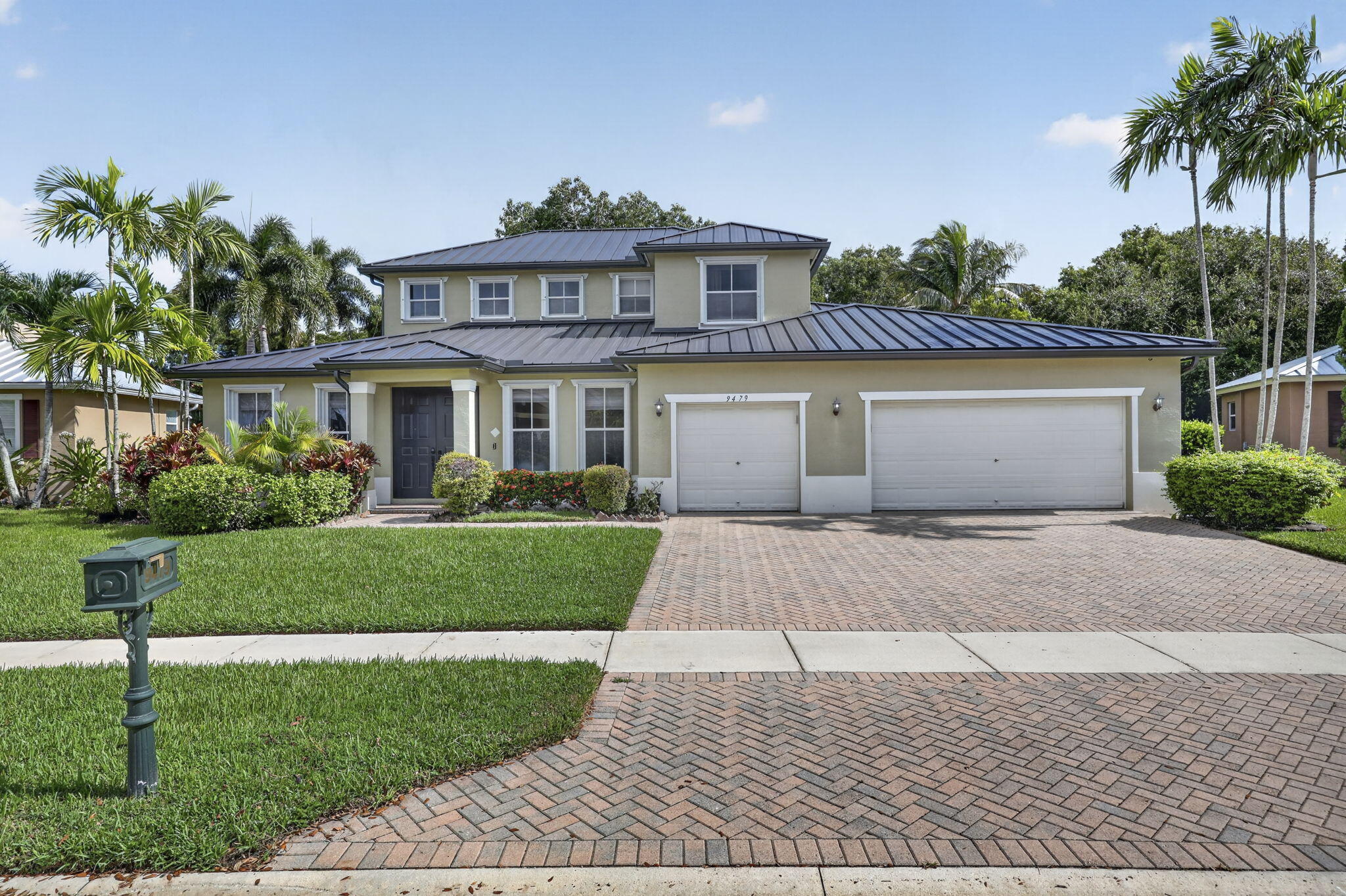 9479 Sedgewood Drive — photo