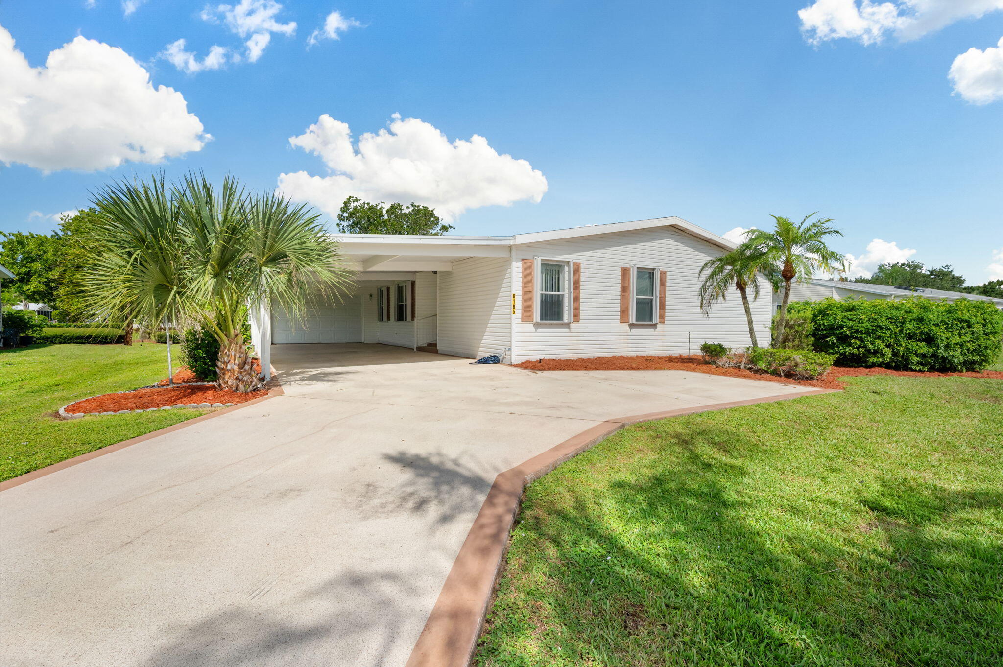 8185 14th Hole Drive — photo