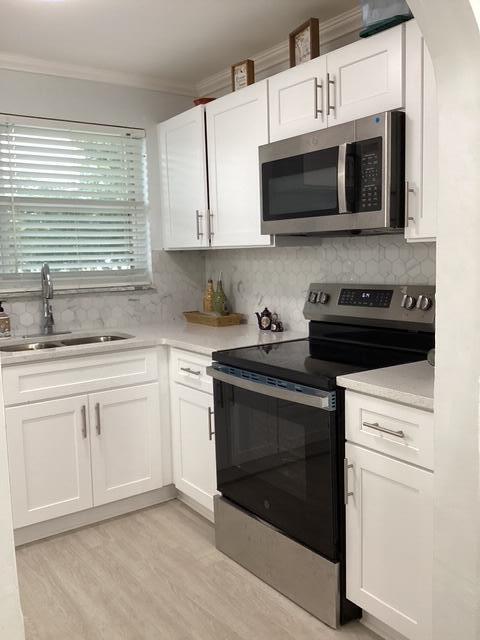 8300 Sunrise Lakes Boulevard 206 — photo