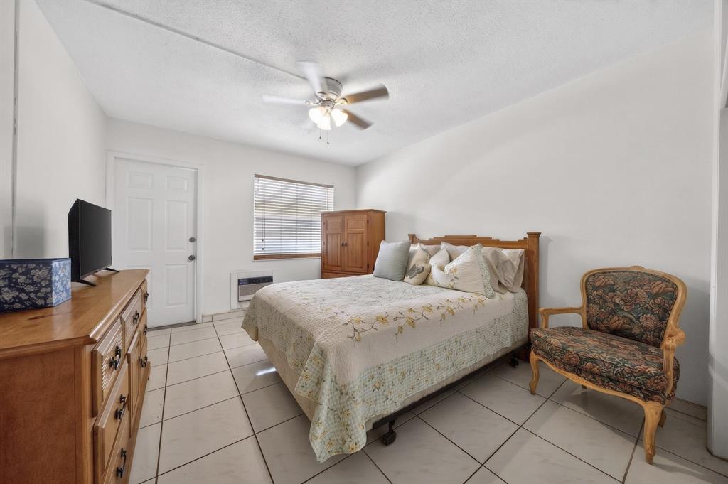 2918 Funston Street 35B — photo