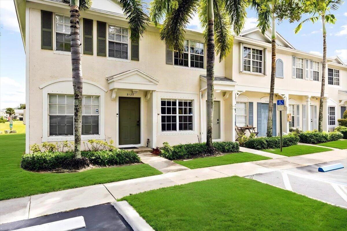 3124 SW 49th Street 119 — photo