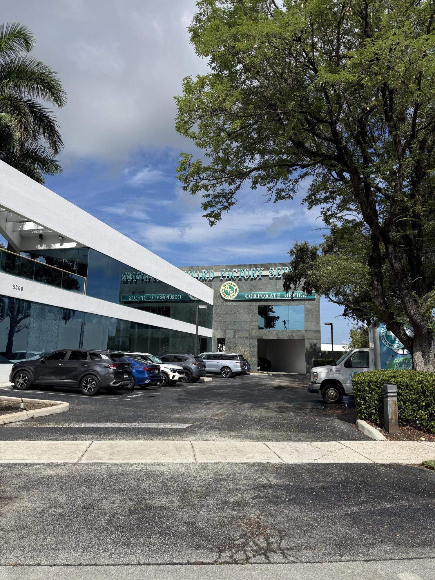 3500 N 28th Terrace, Hollywood, FL — photo