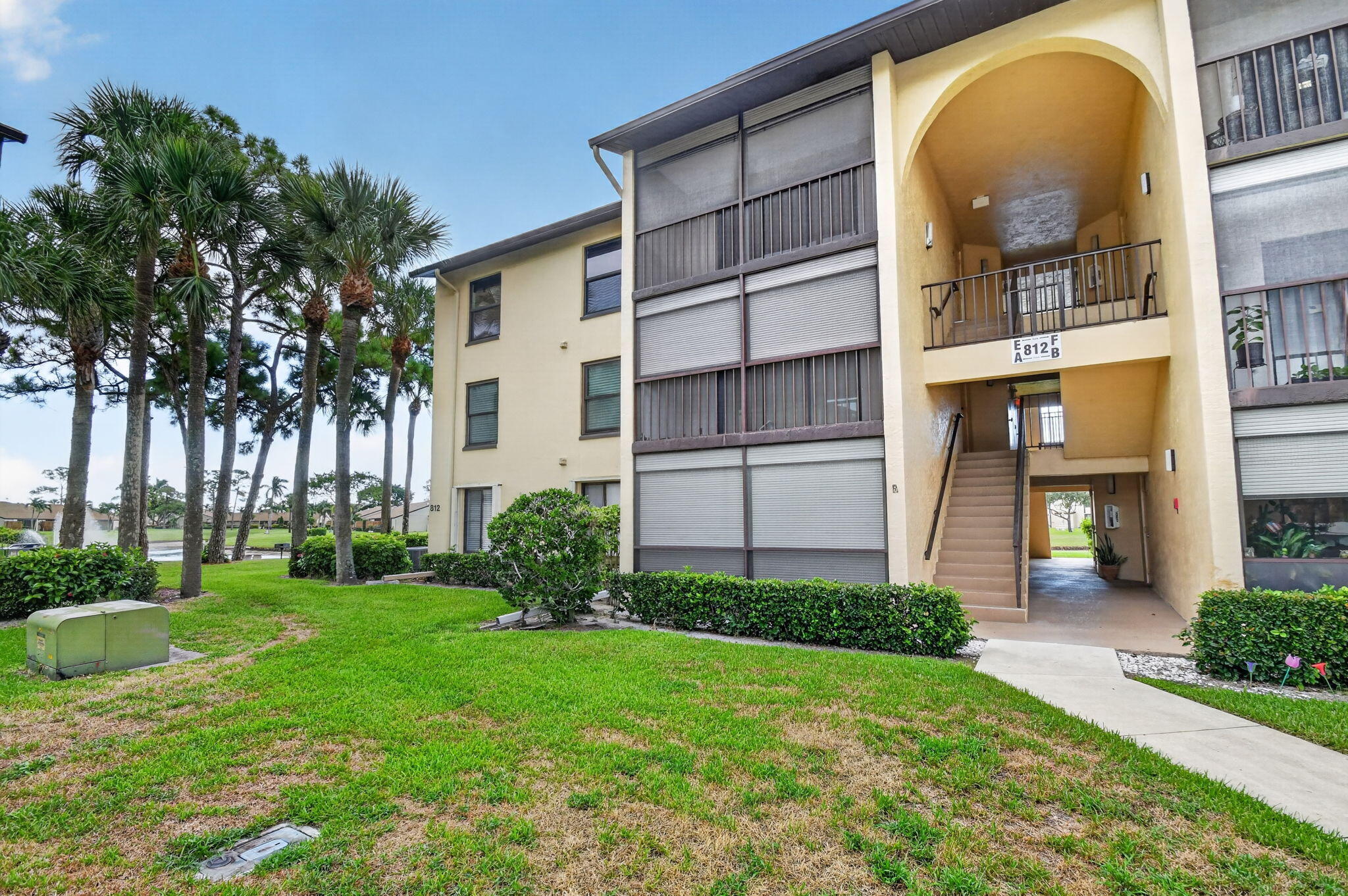 812 Sky Pine Way a3 — photo