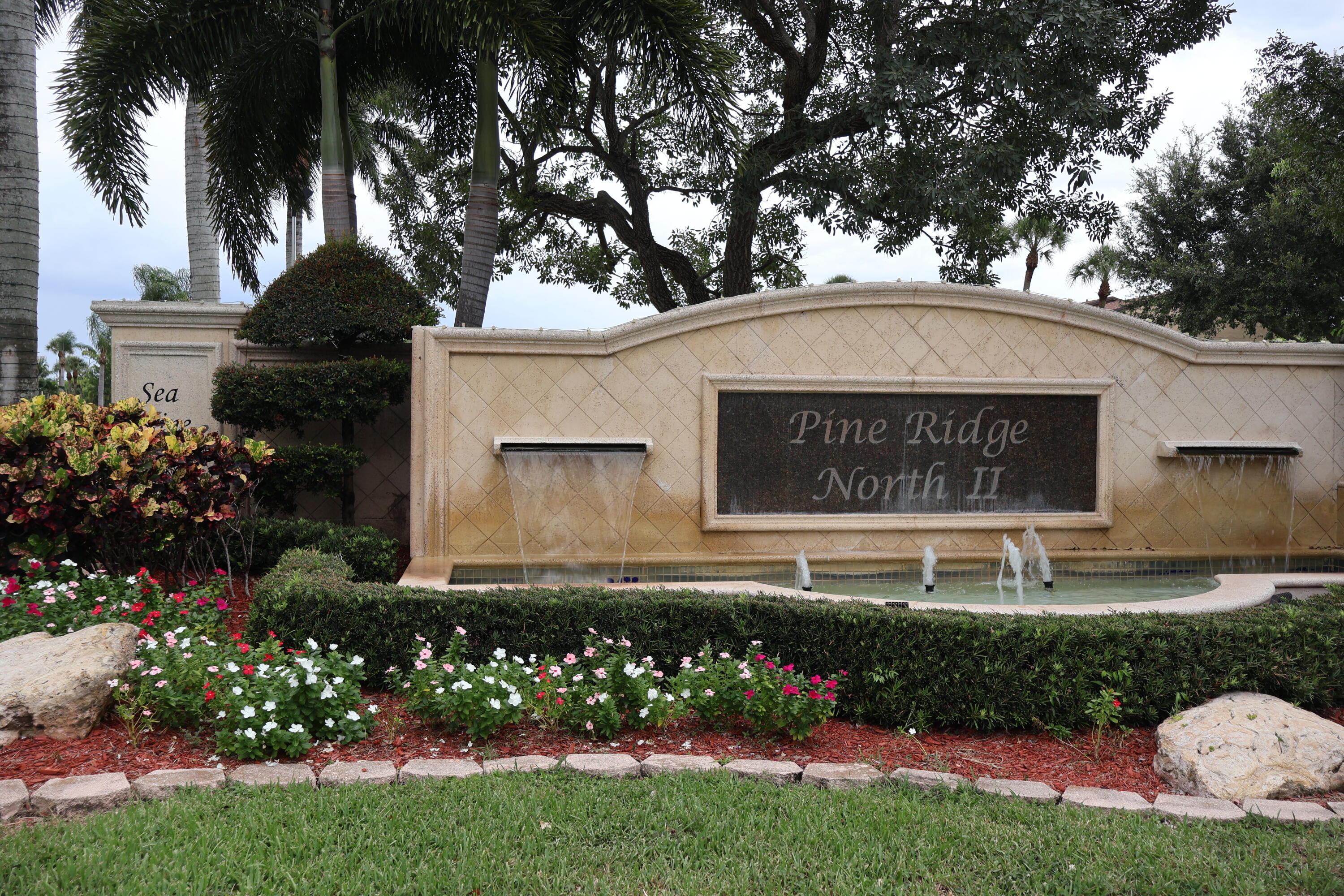 603 Sea Pine Way H3 — photo