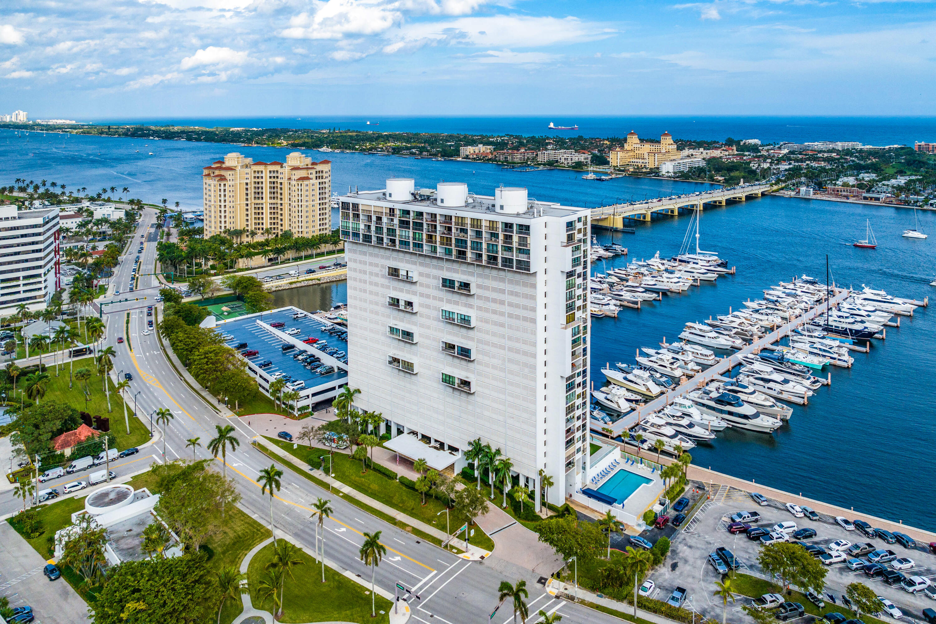 400 N Flagler Drive 501 — photo