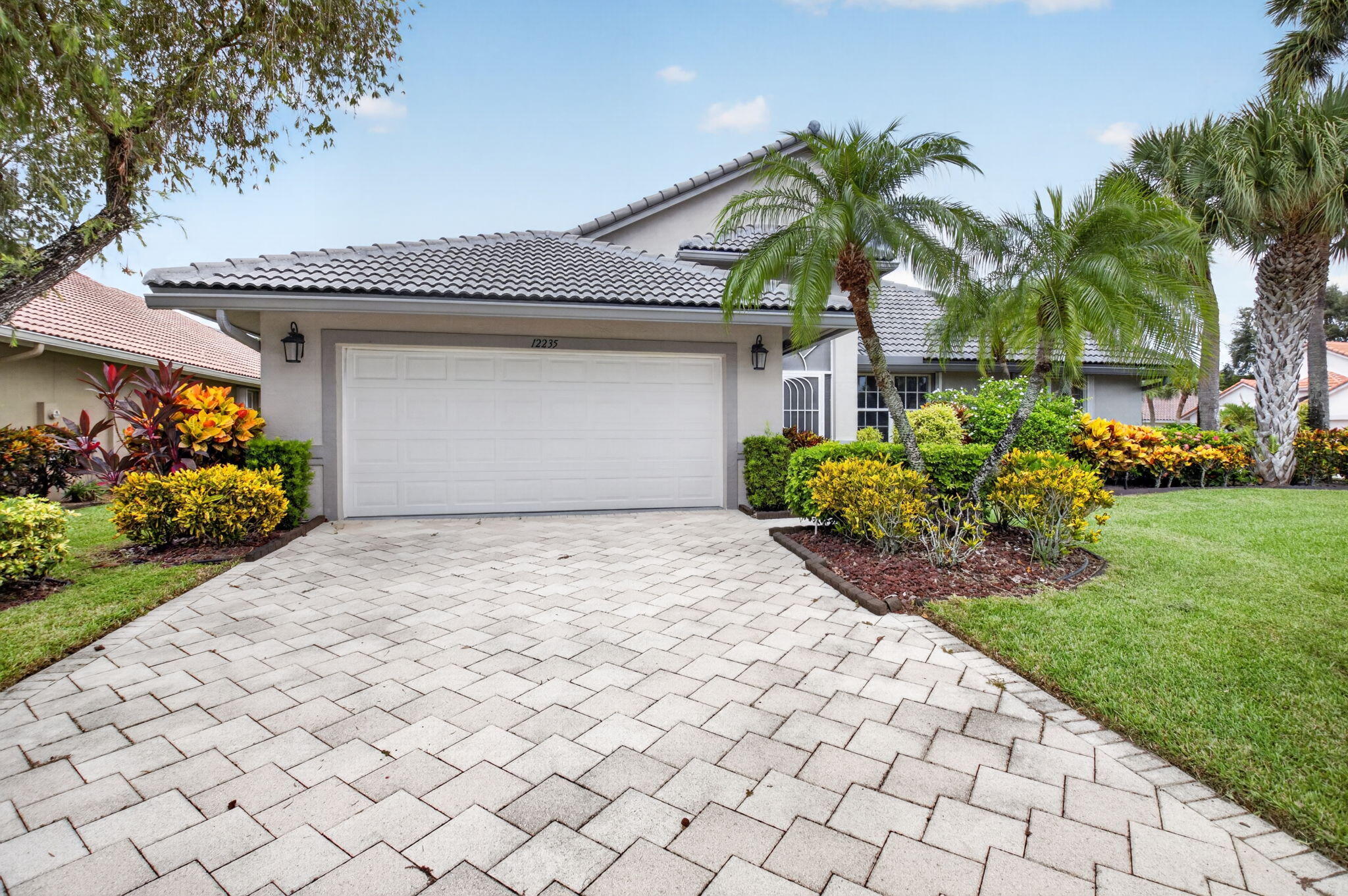 12235 Eagles Landings Way — photo