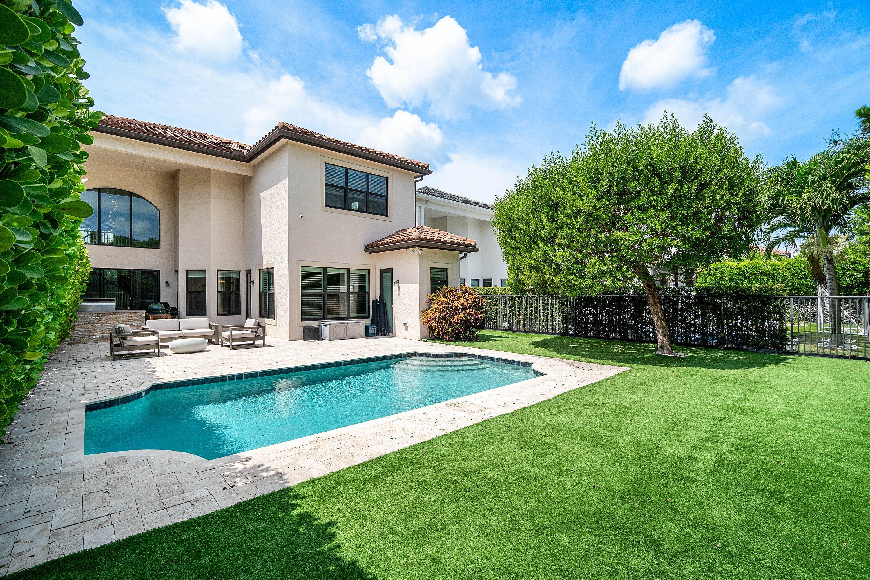 16226 Cabernet Drive — photo