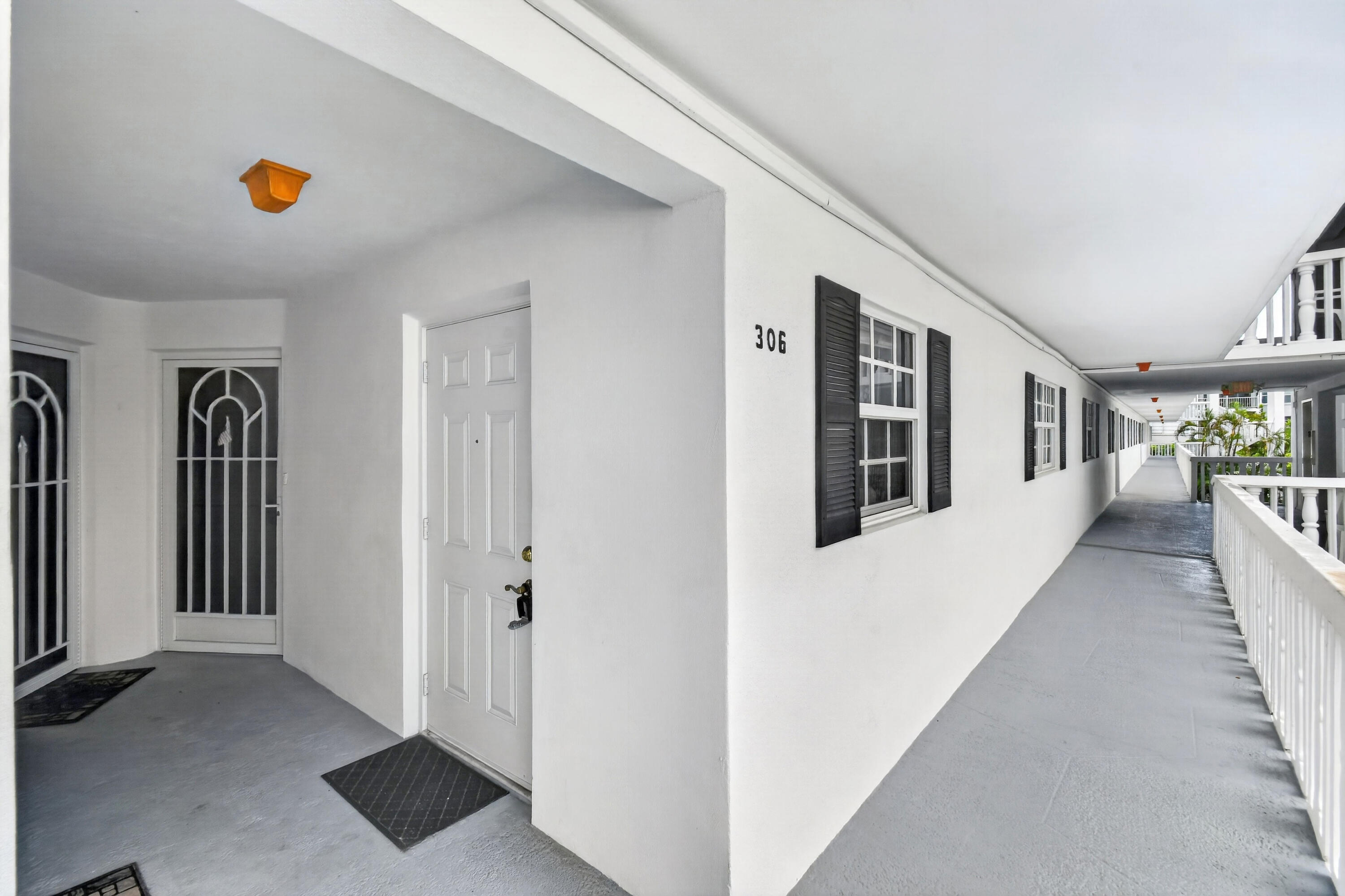 907 Marina Drive Unit 306 — photo