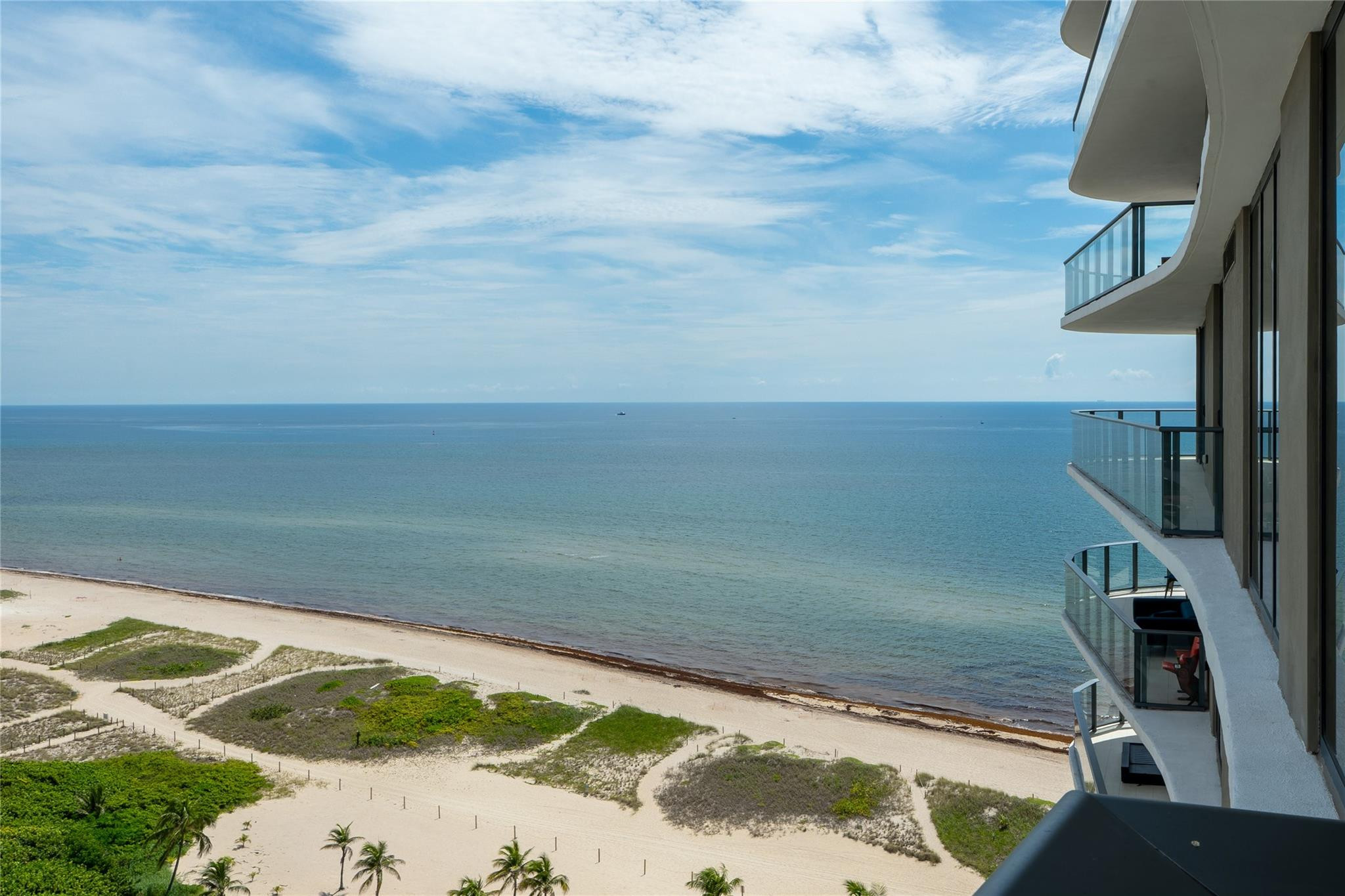 730 N Ocean Boulevard 1501 — photo