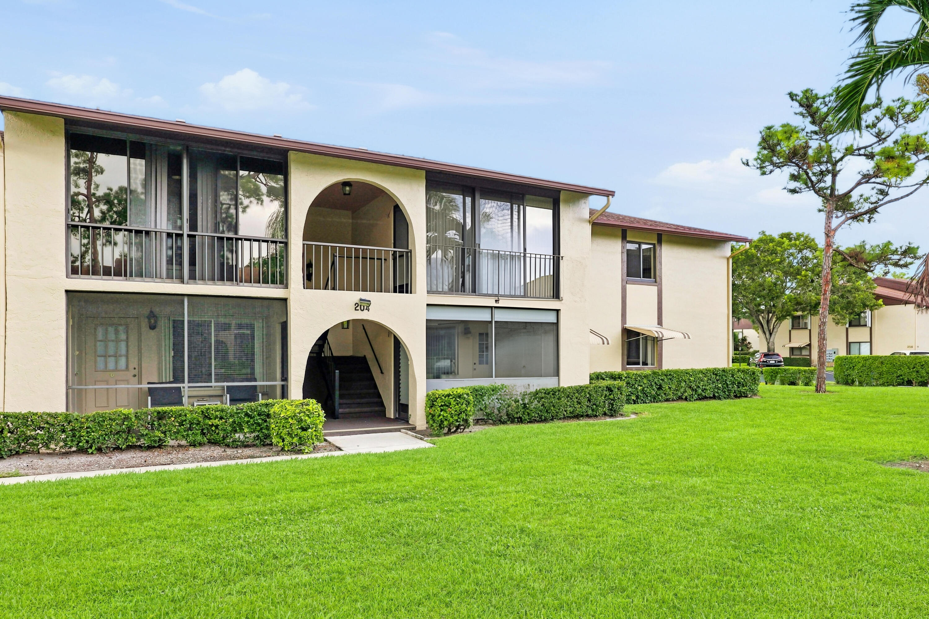 204 Pine Hov Circle B-1 — photo