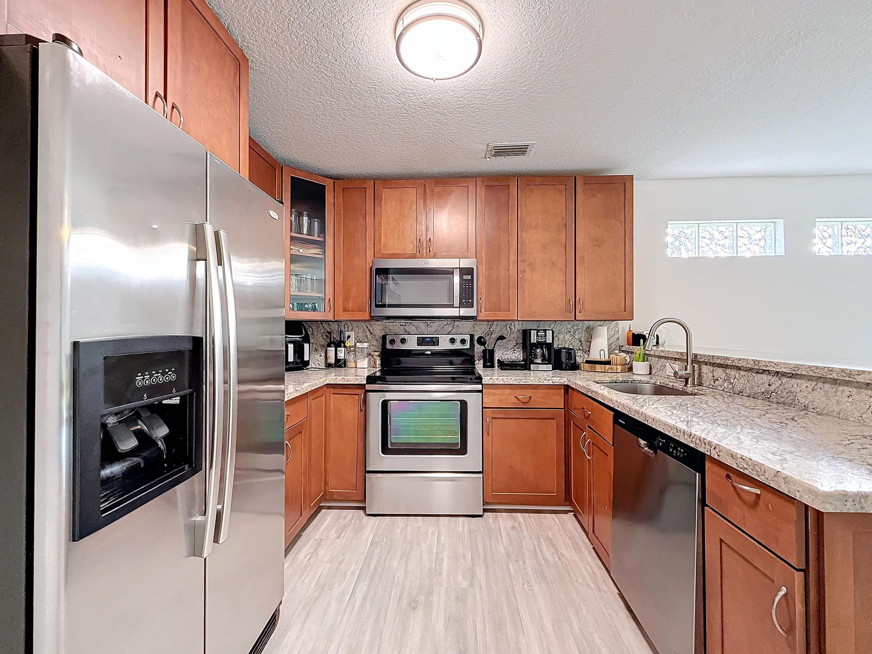 3123 Sunset Circle — photo