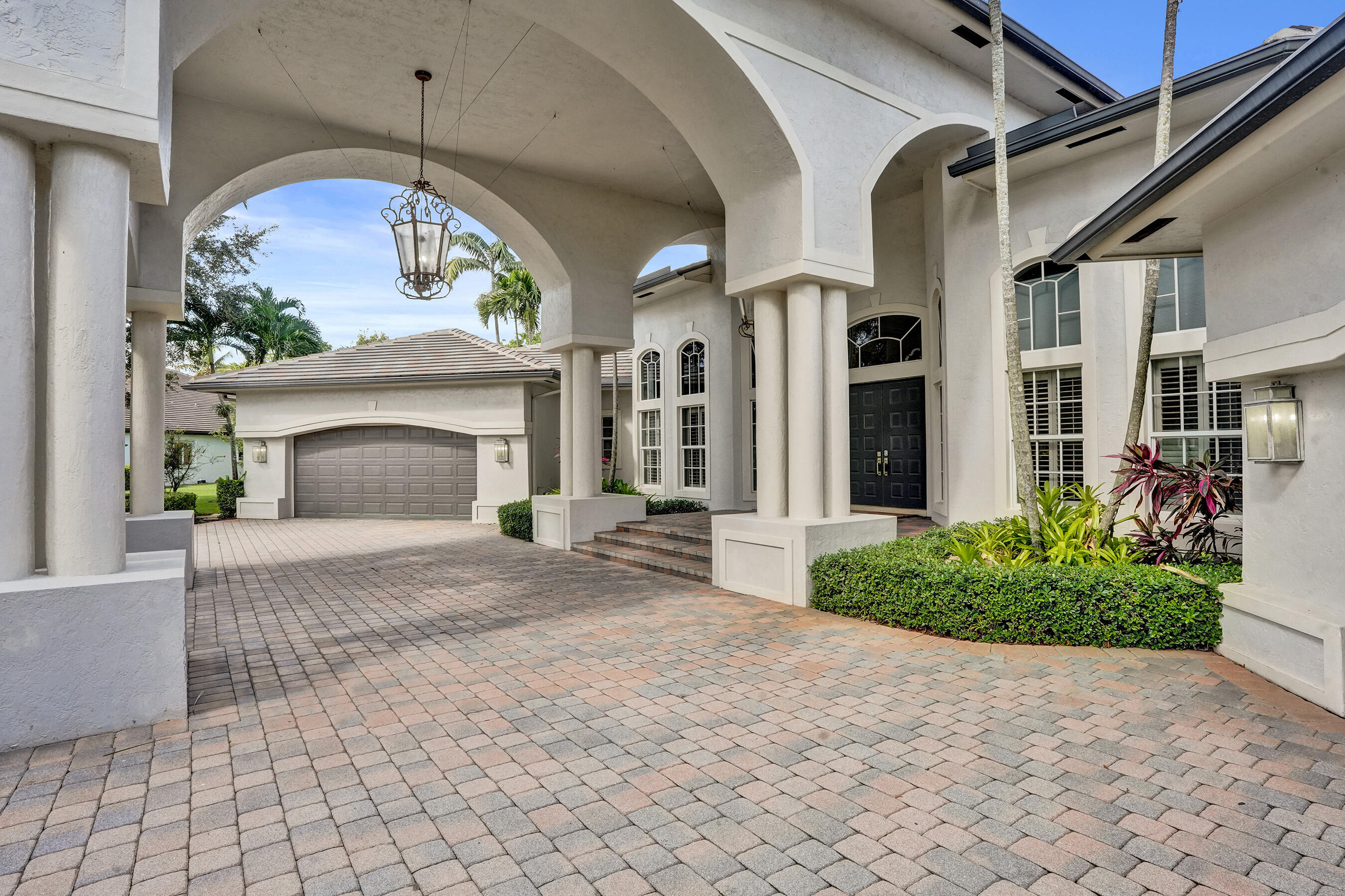 12945 Stonebrook Drive — photo