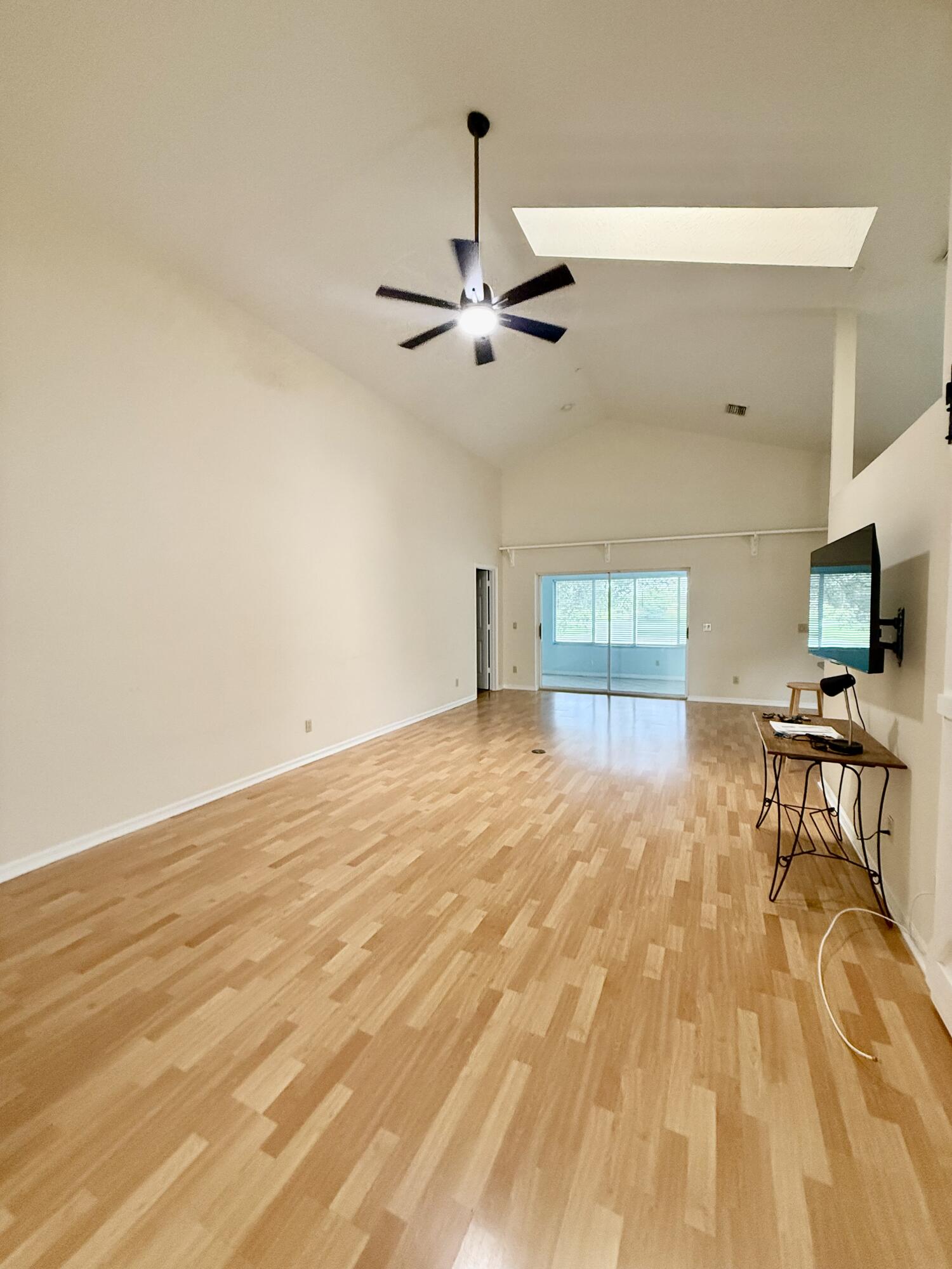 6008 SE Walkers Cay Court — photo
