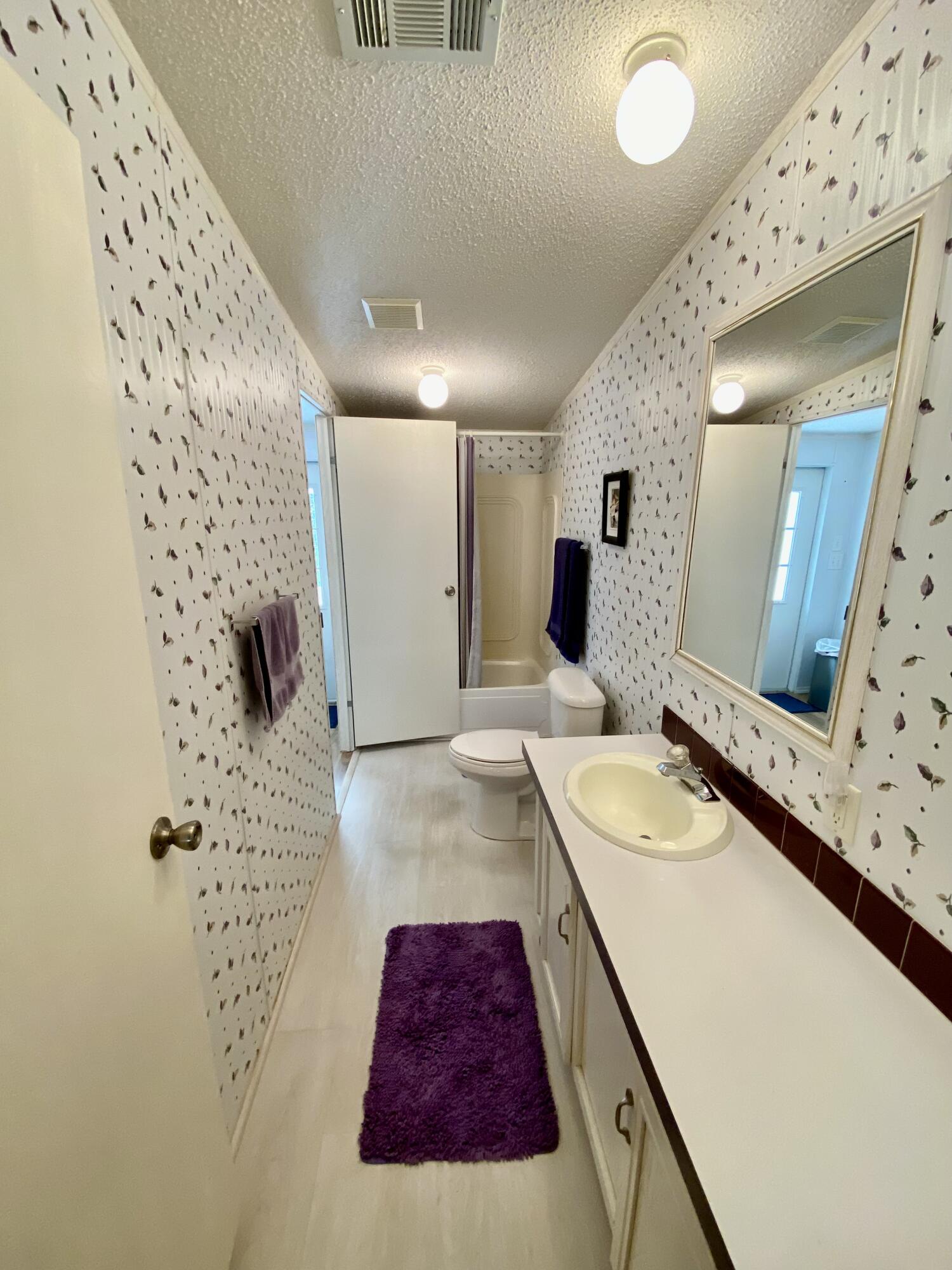 494 Thames Bluff Ridge H-50 — photo