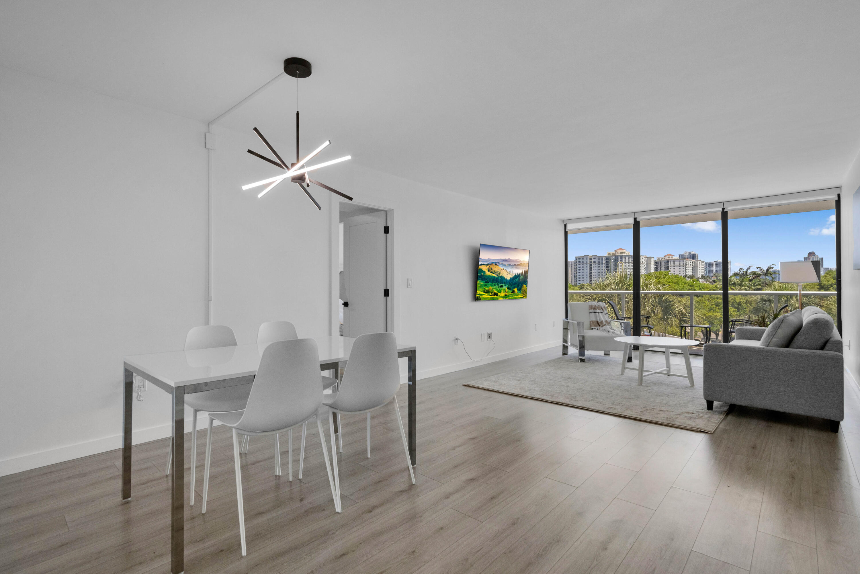 3701 N Country Club Drive 404 — photo