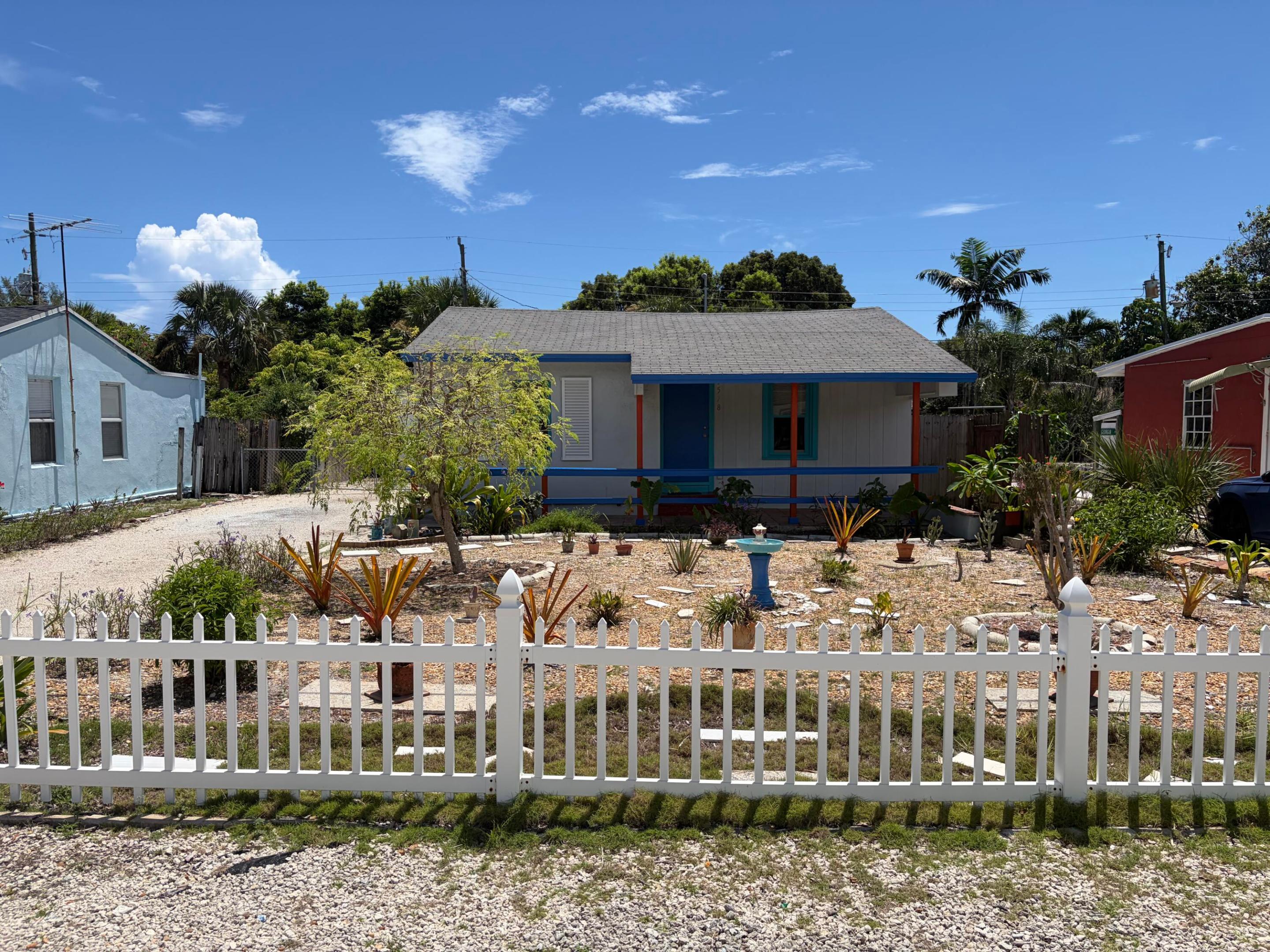 3578 N Old Dixie Highway — photo