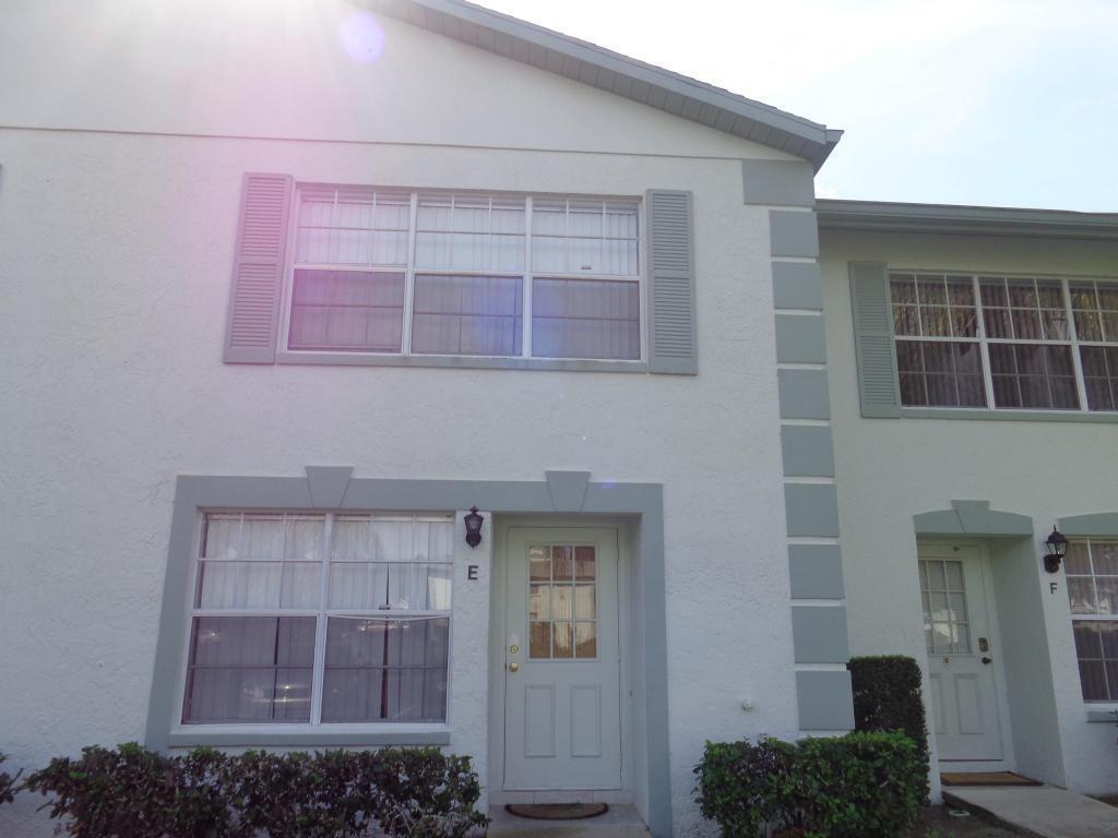 3708 Savoy Lane E — photo