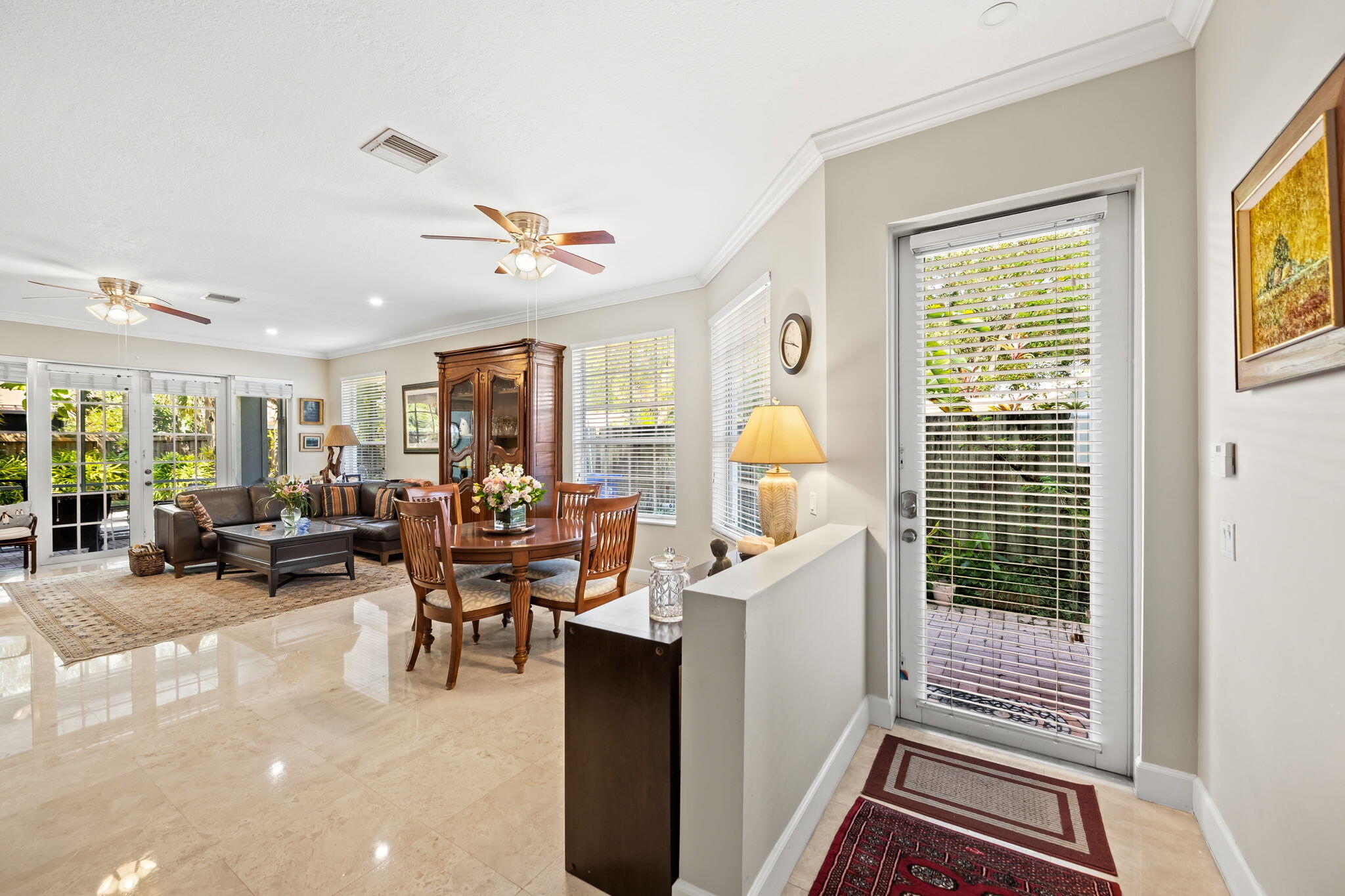 703 SW 16th Court 703 — photo