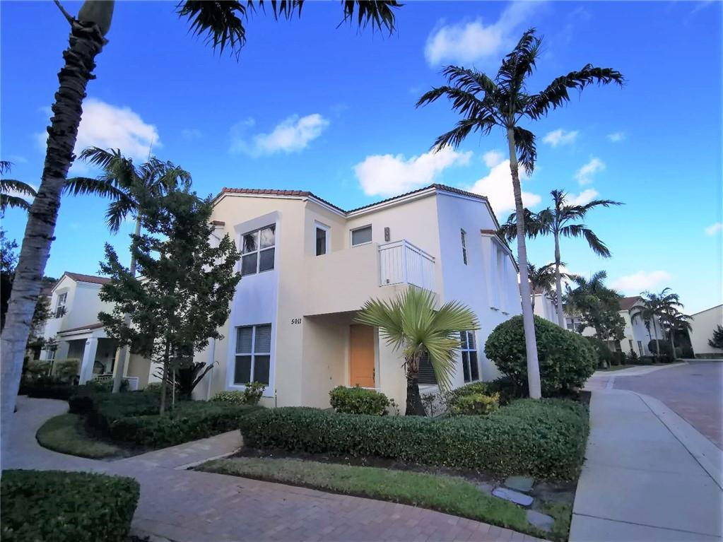 5011 NW 15th Terrace — photo