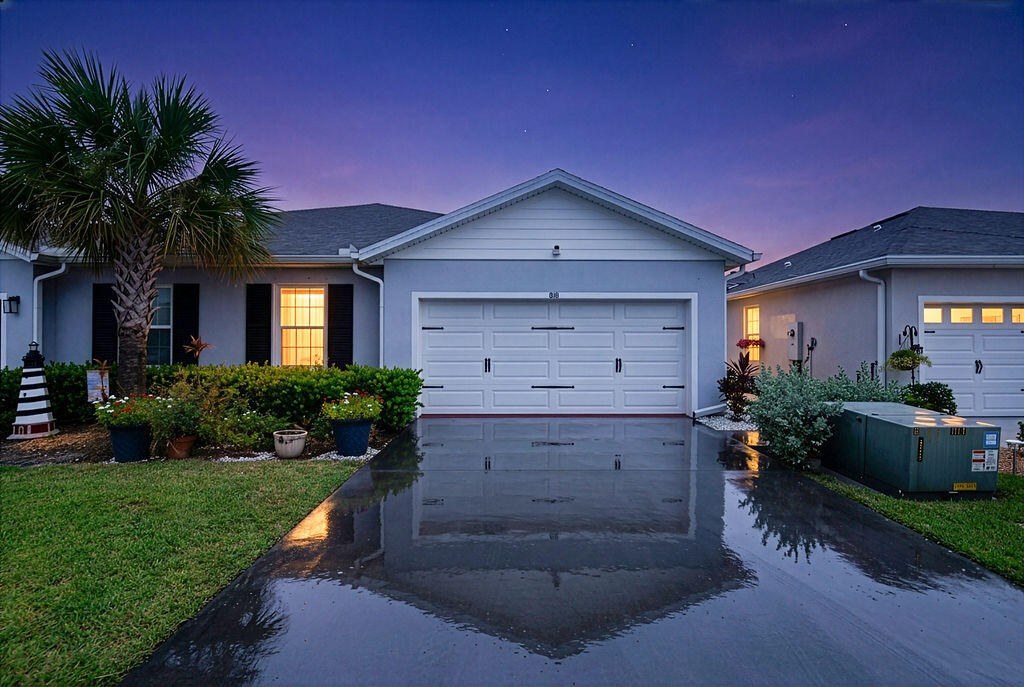 818 Persimmon Place — photo