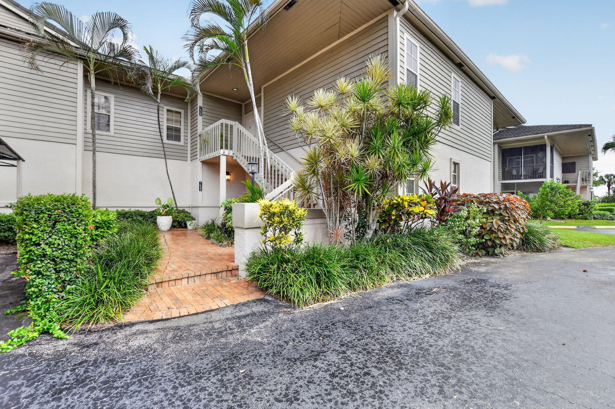 7622 Elm Ridge Drive — photo