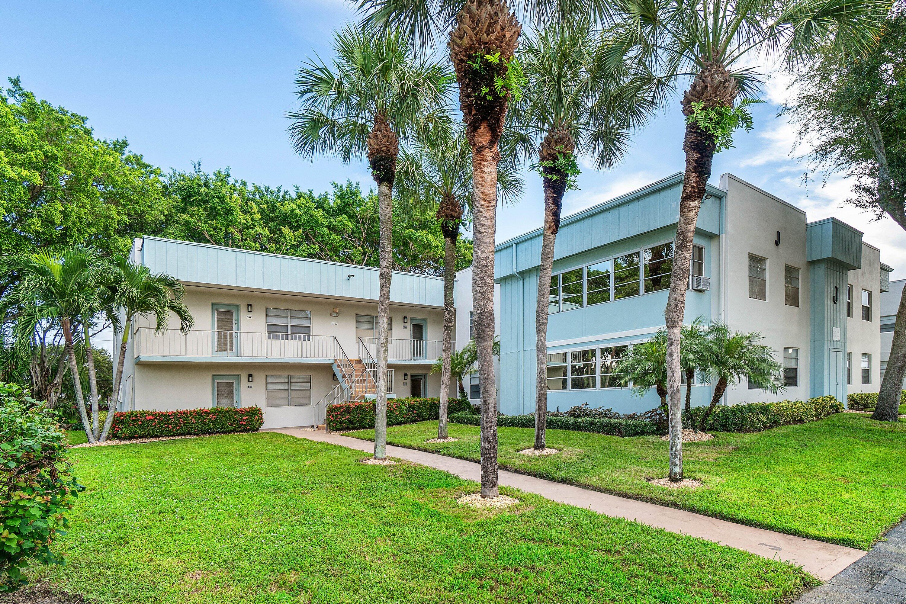 434 Normandy J — photo