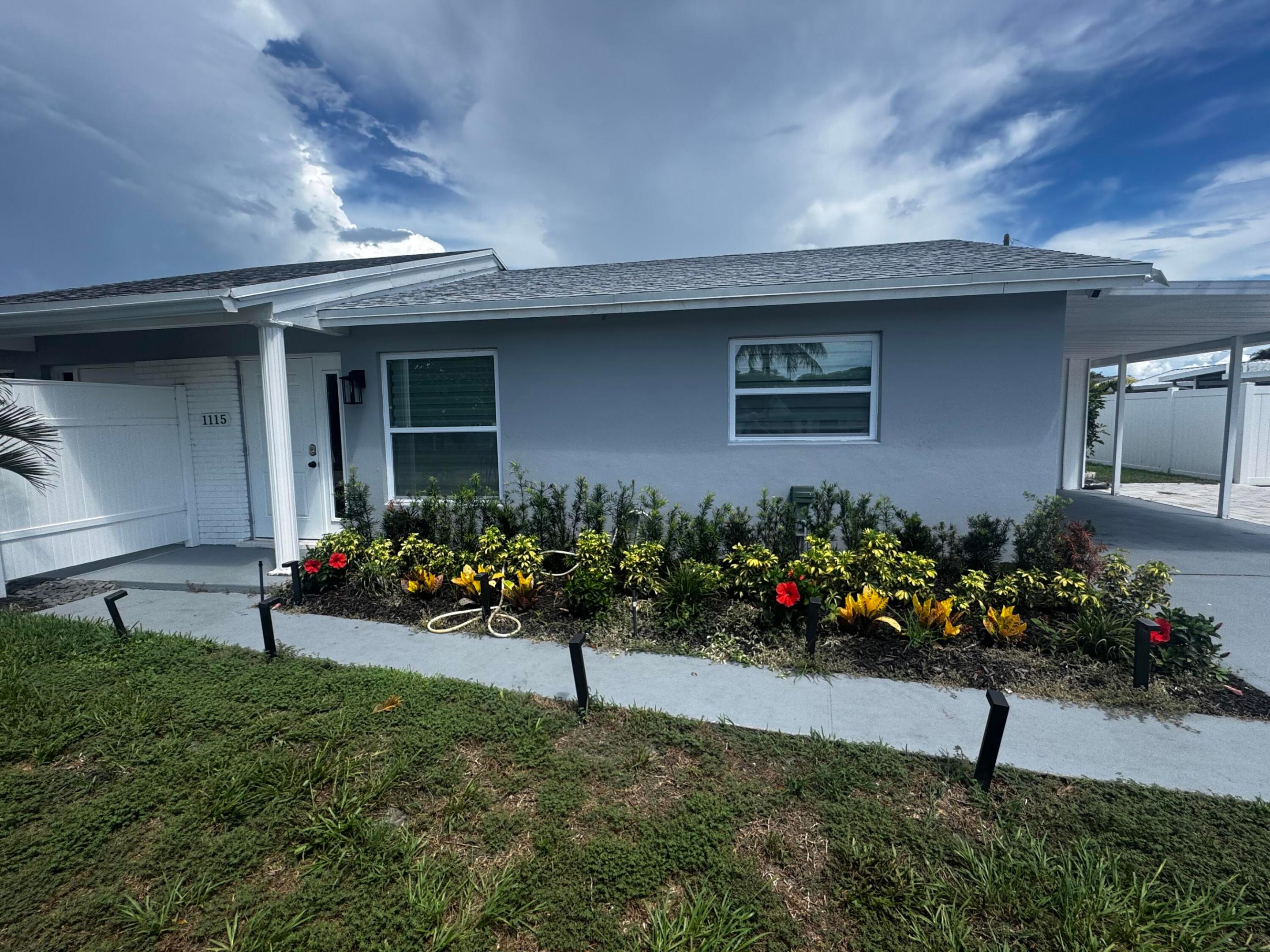 1115 Stillwater Drive — photo