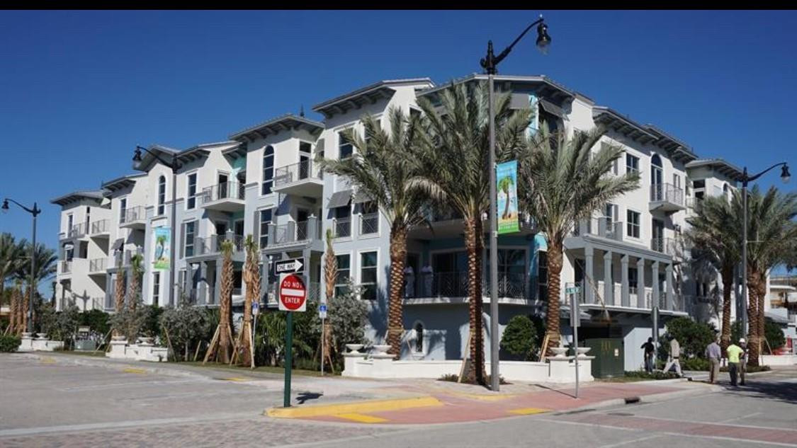 4511 el Mar Drive 202 — photo
