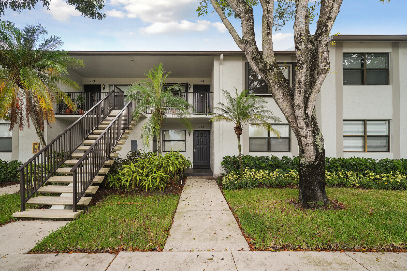 1284 S Military Trail 224 — photo