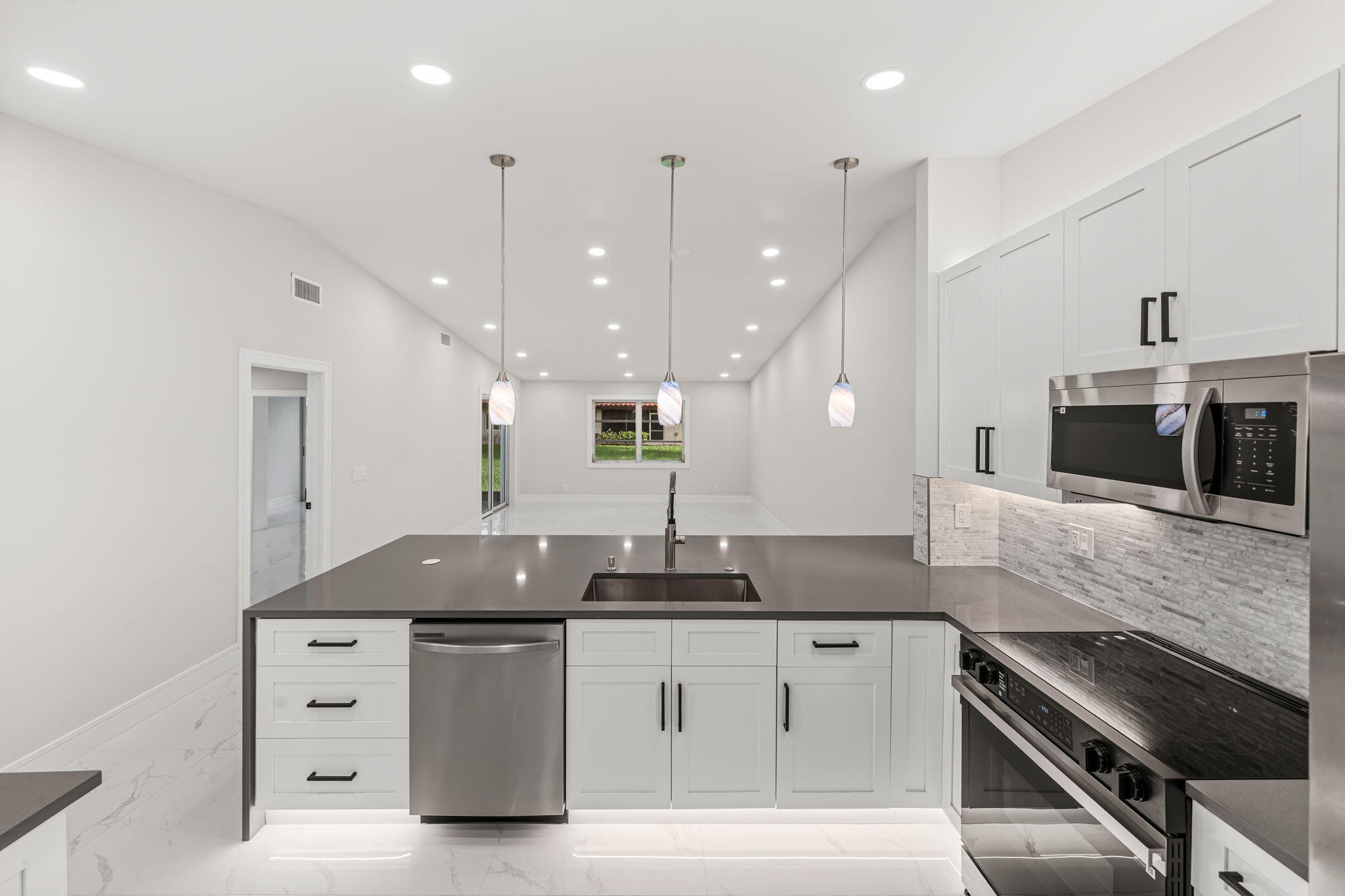 6083 Millington Way 6083 — photo
