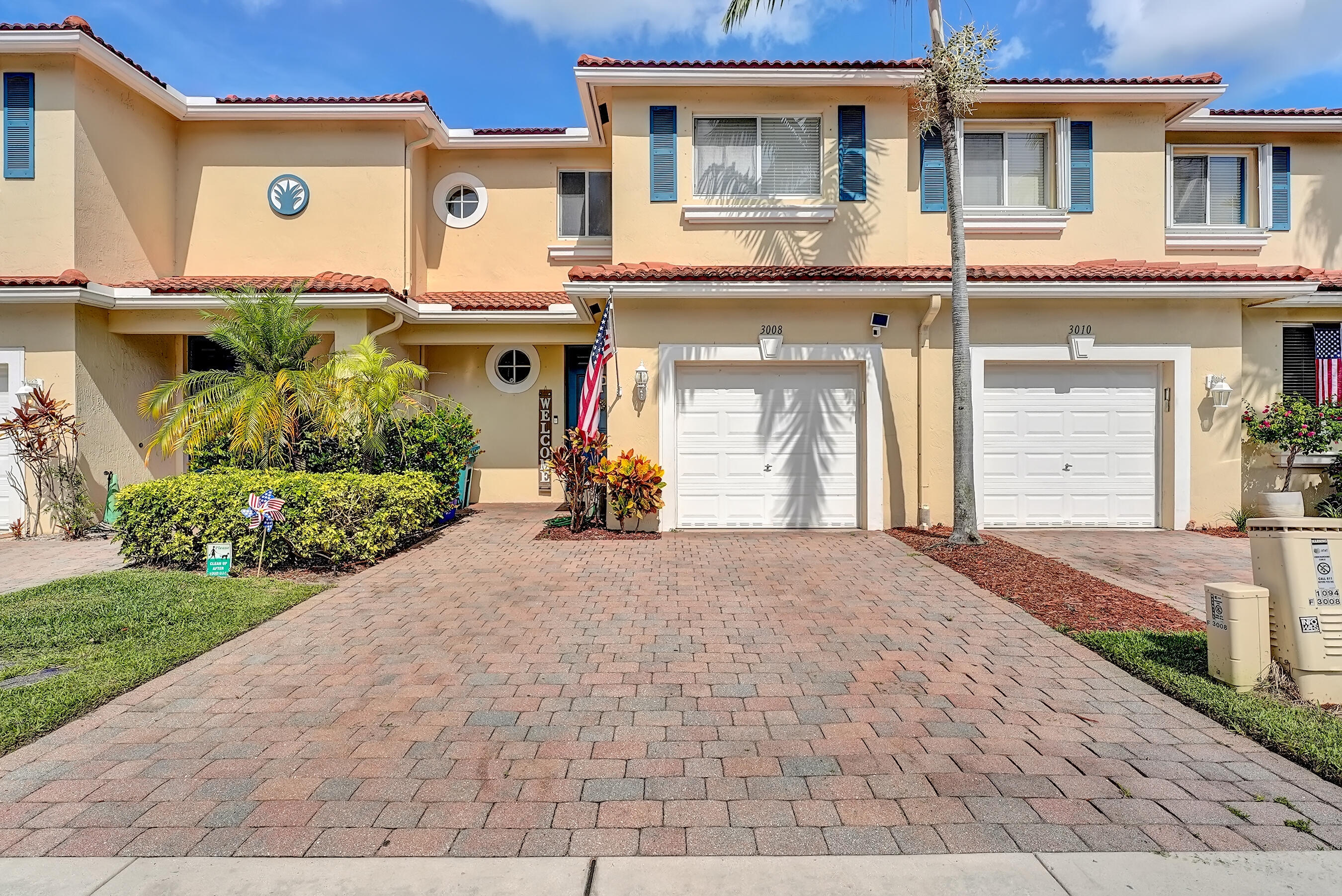 3008 N Evergreen Circle — photo