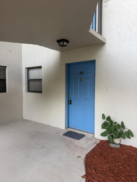 1480 Windorah Way B — photo