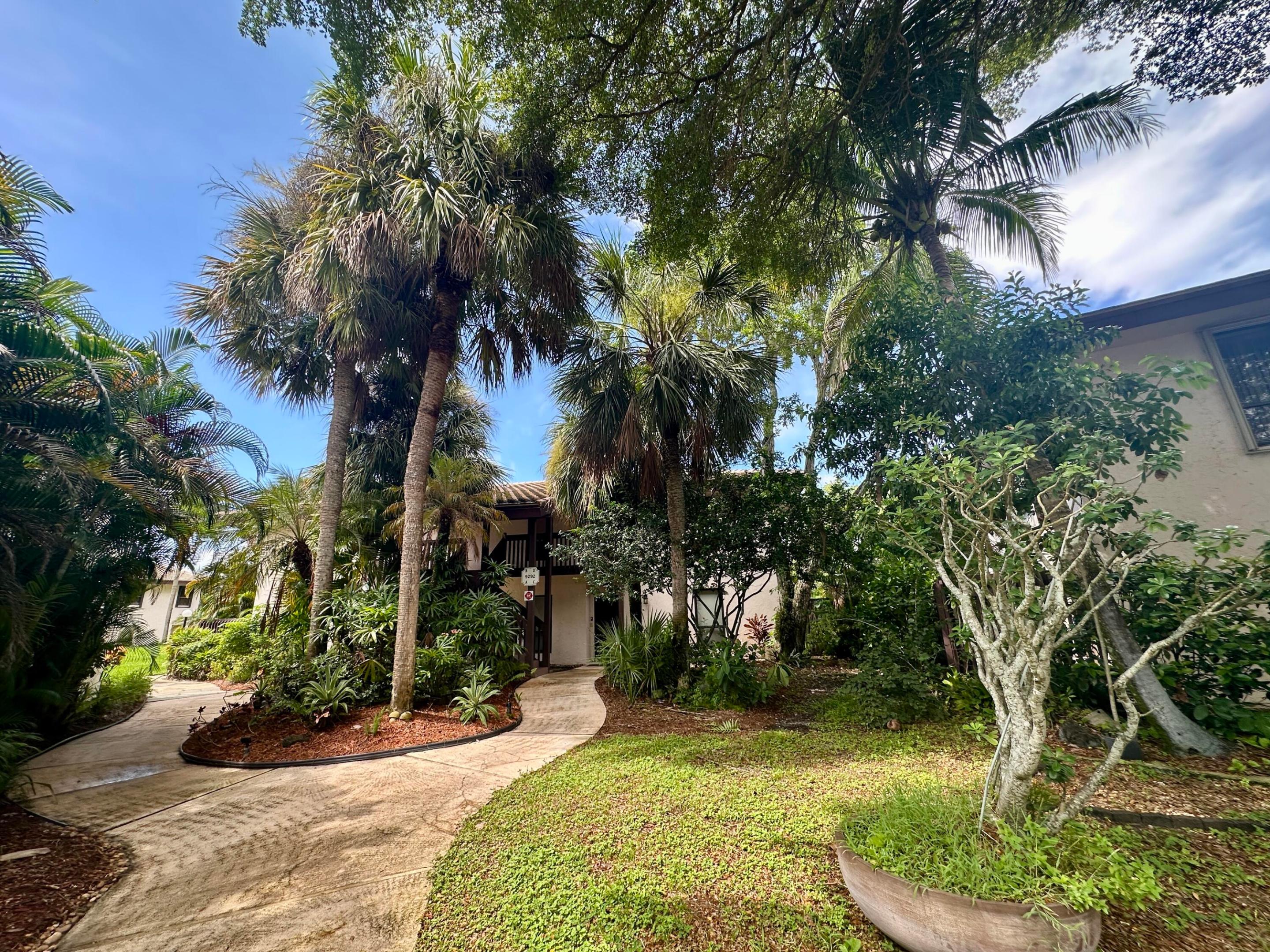 9292 Sabal Ridge Circle #D, Boca Raton, FL 33428 — photo 2