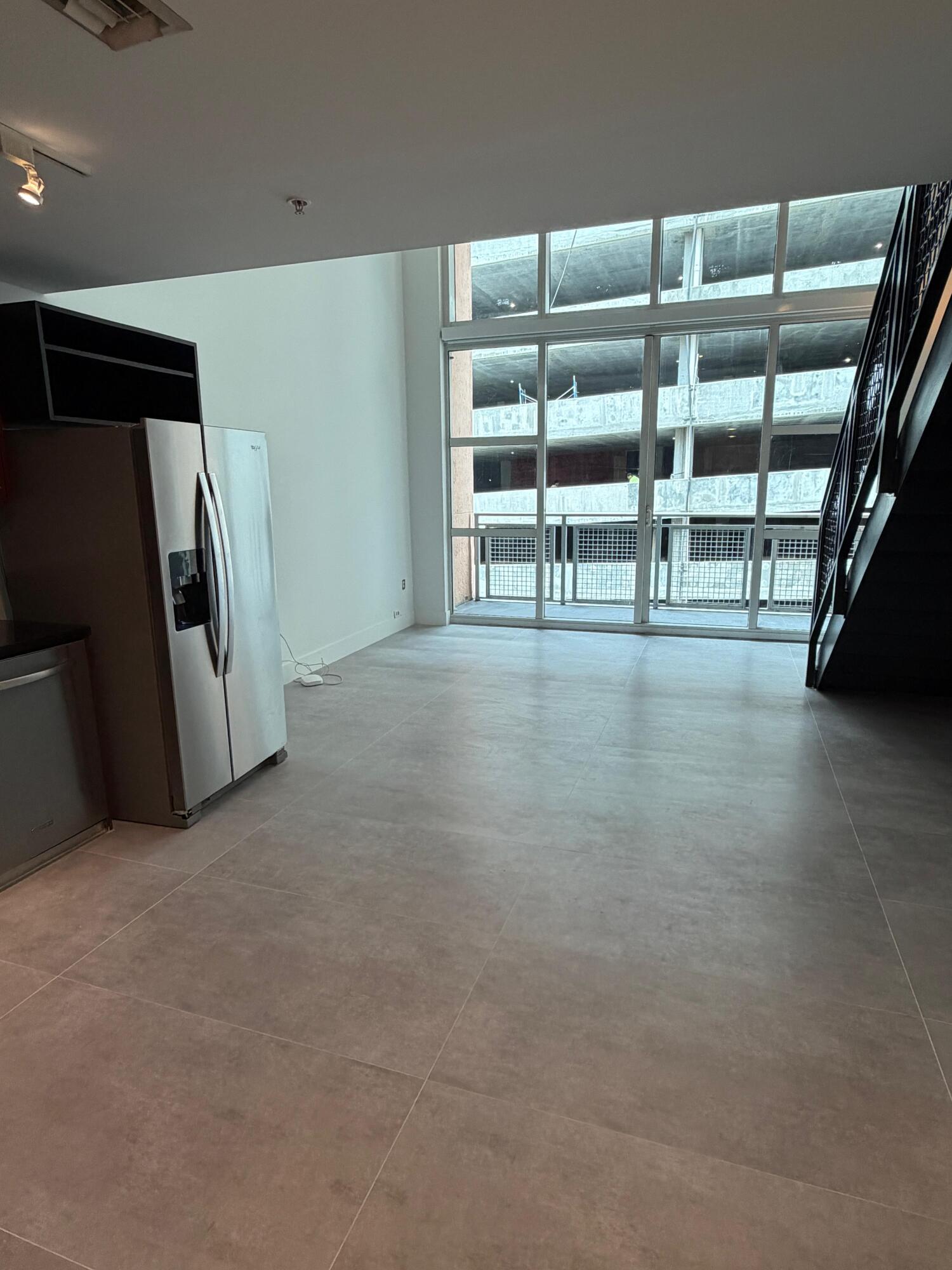 244 Biscayne Boulevard 645 — photo