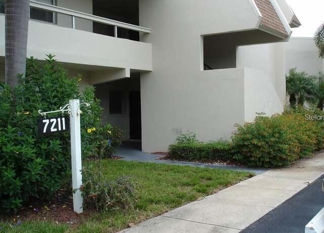 7211 W Country Club Drive N 135 — photo