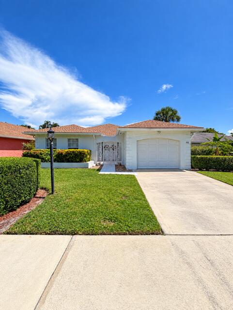 182 Del Rio Boulevard, Boca Raton, FL 33432