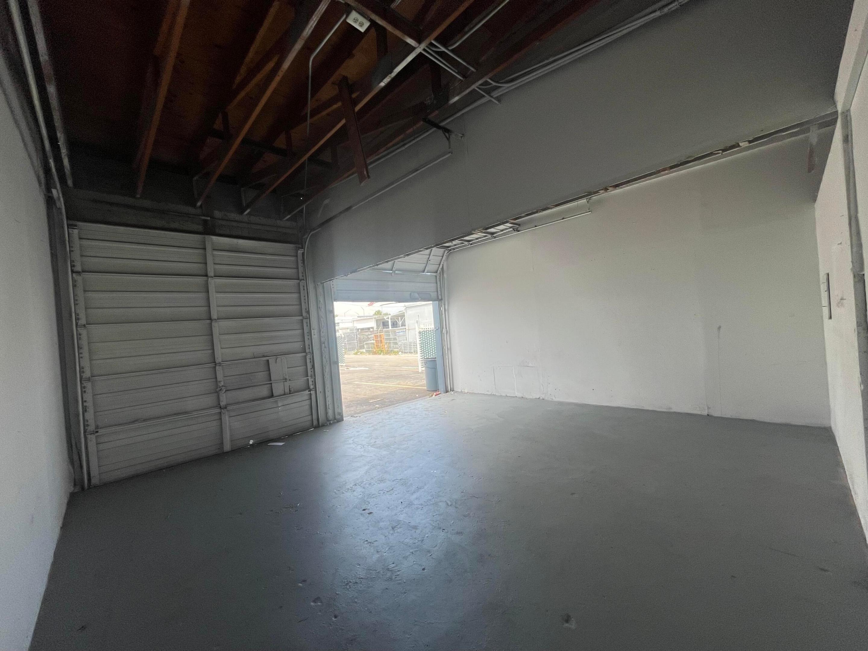 821 NW 45th Street B&C — photo