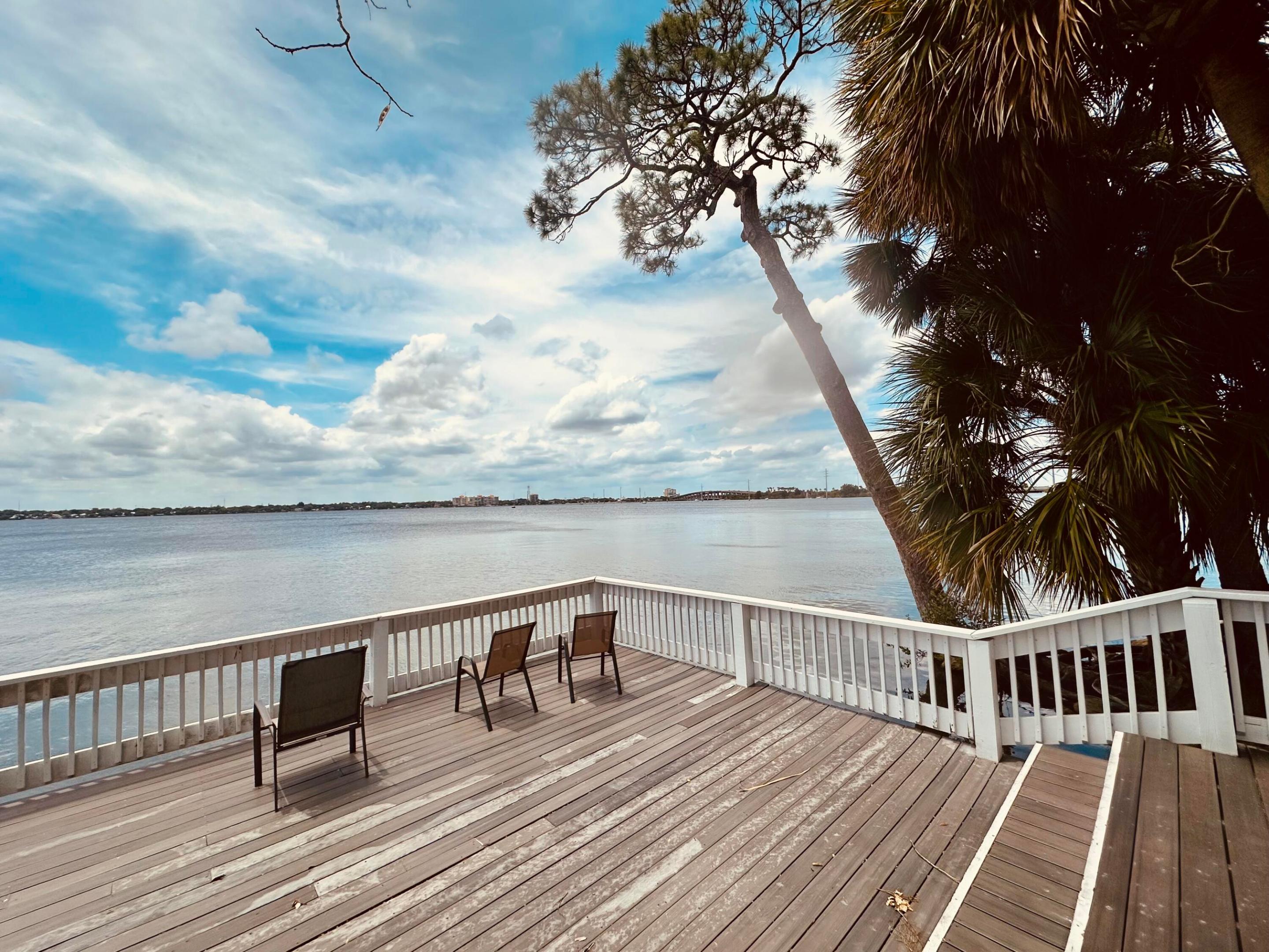 225 S Tropical Trail 320 — photo