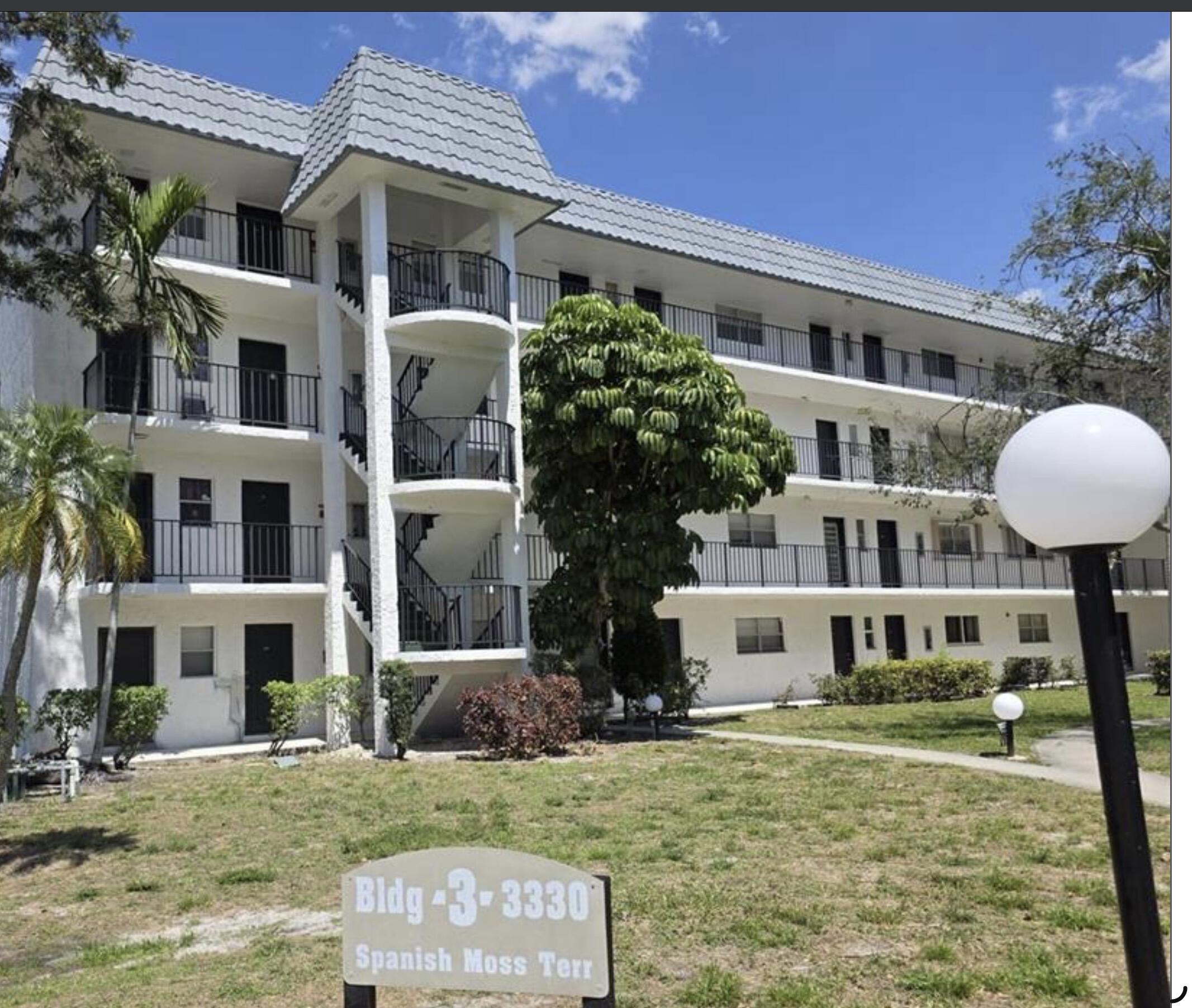 3330 Spanish Moss Terrace 212 — photo