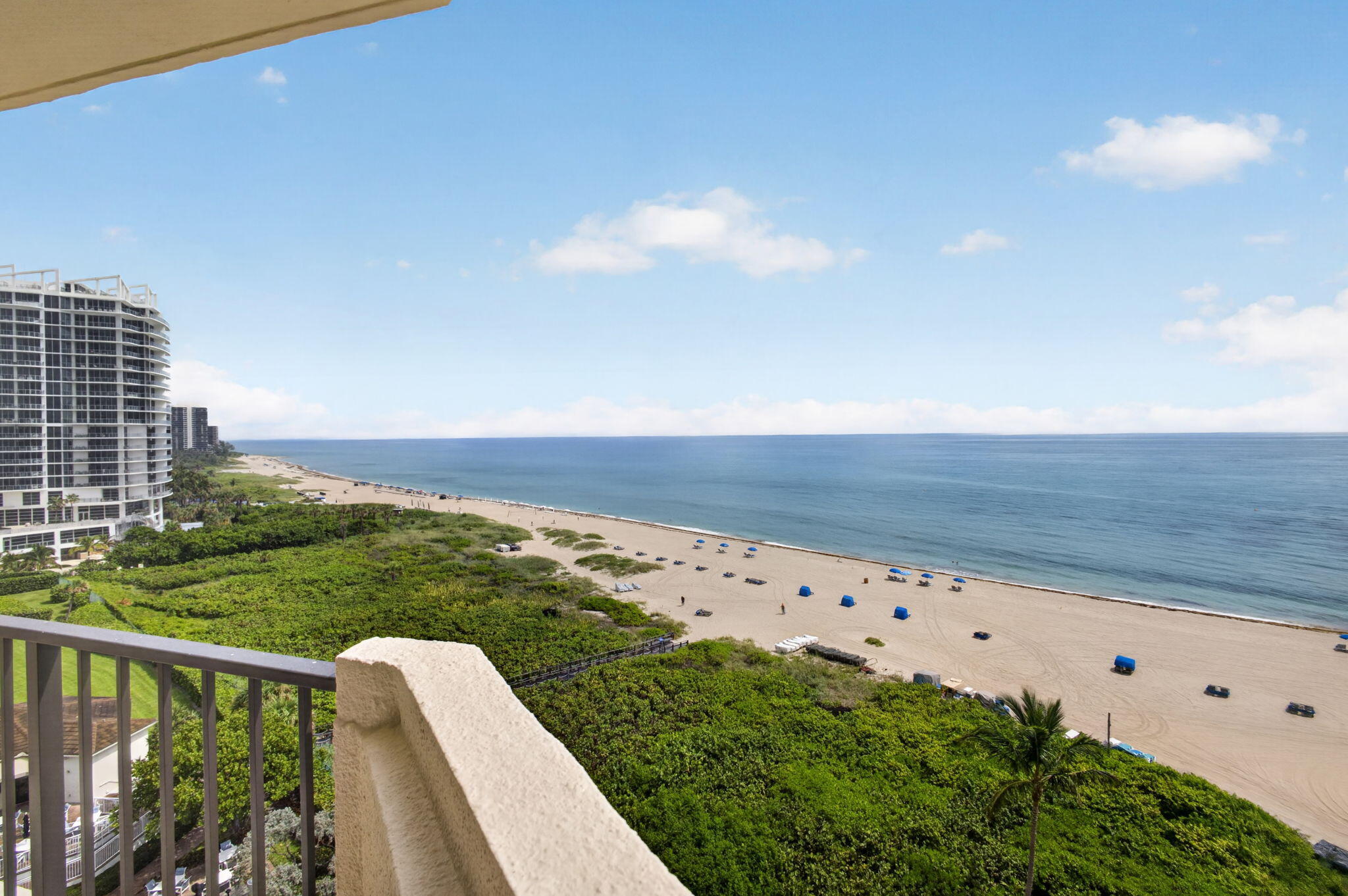 2800 N Ocean Drive a-10D — photo