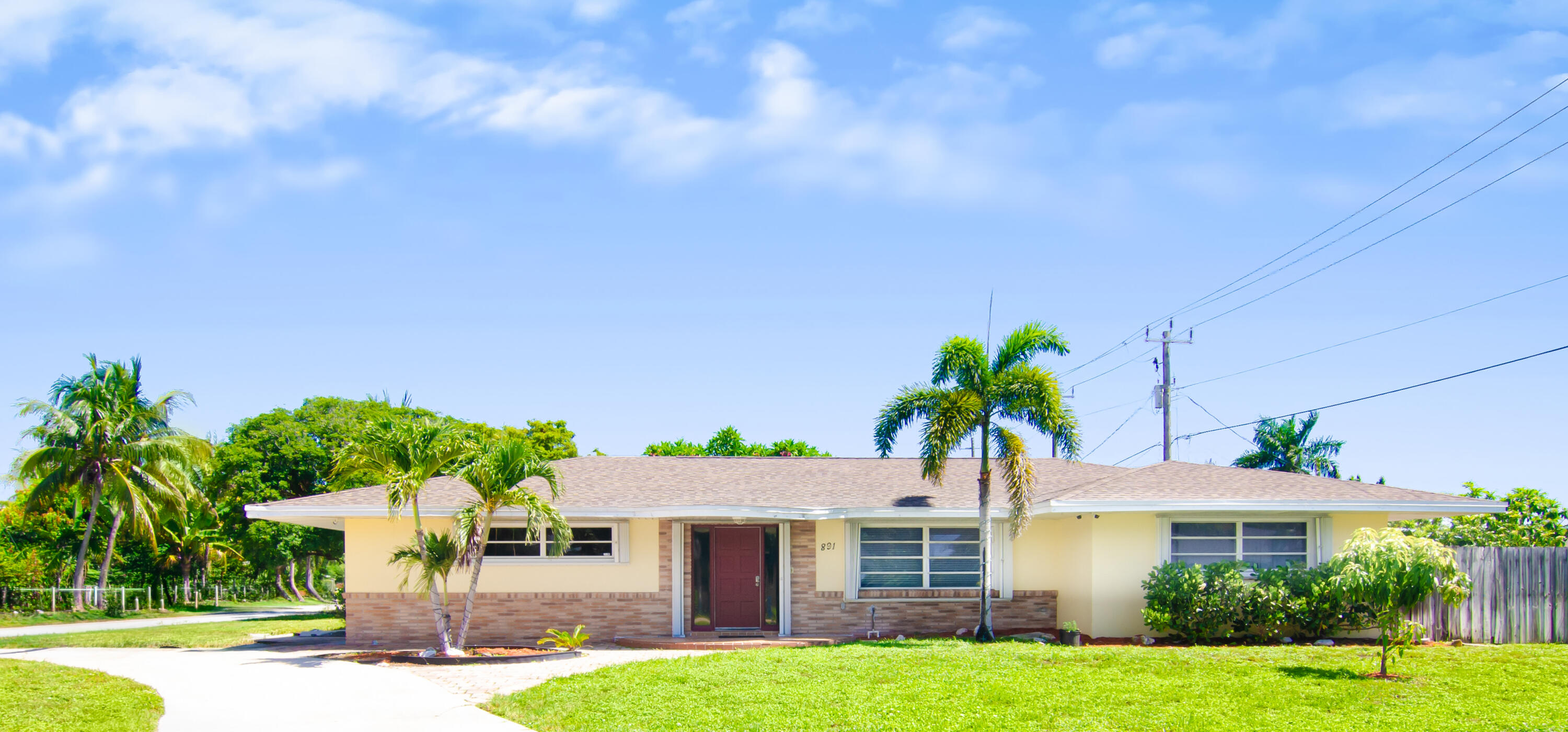 891 Lyndon Drive — photo