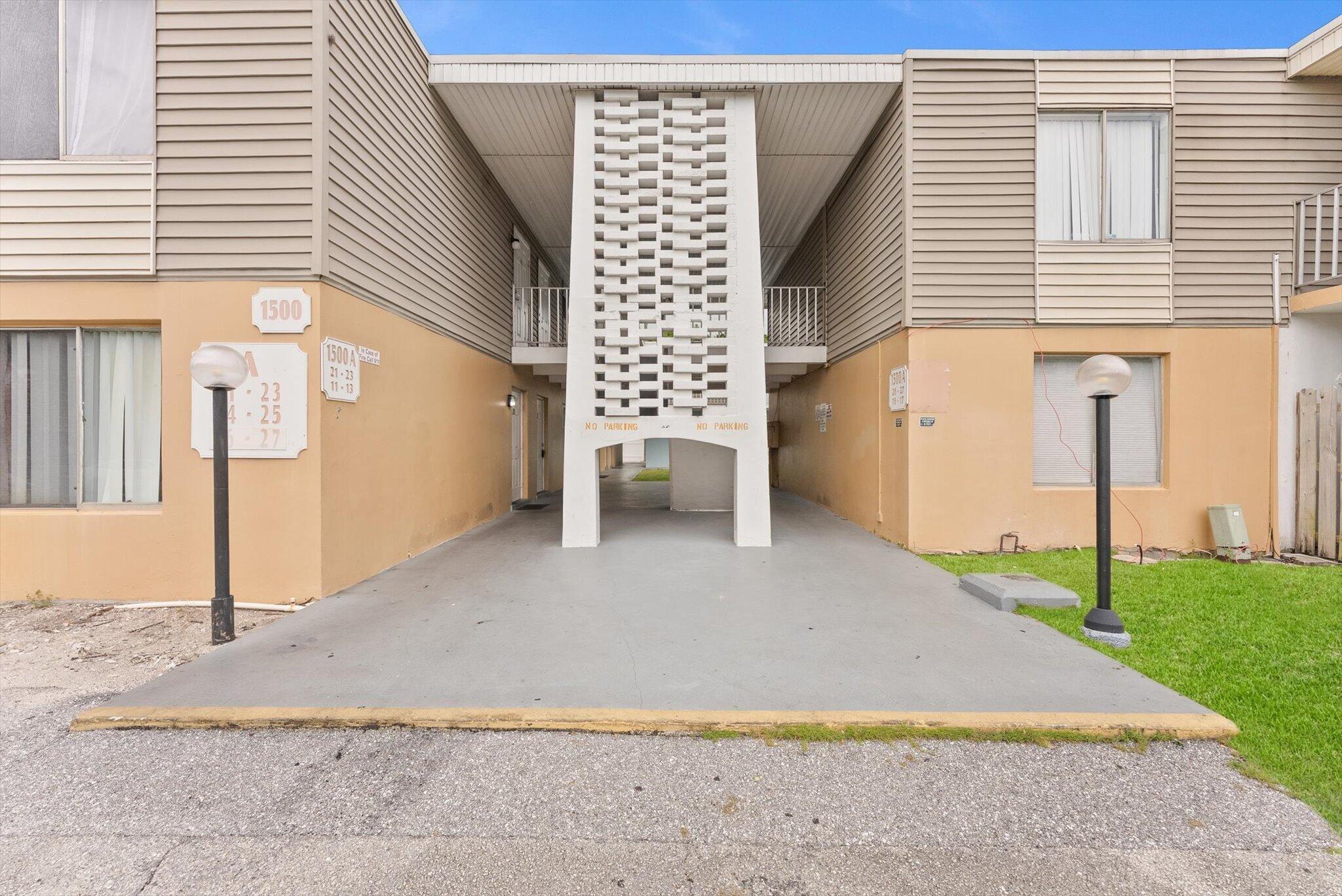 1500 Crescent Circle a14 — photo