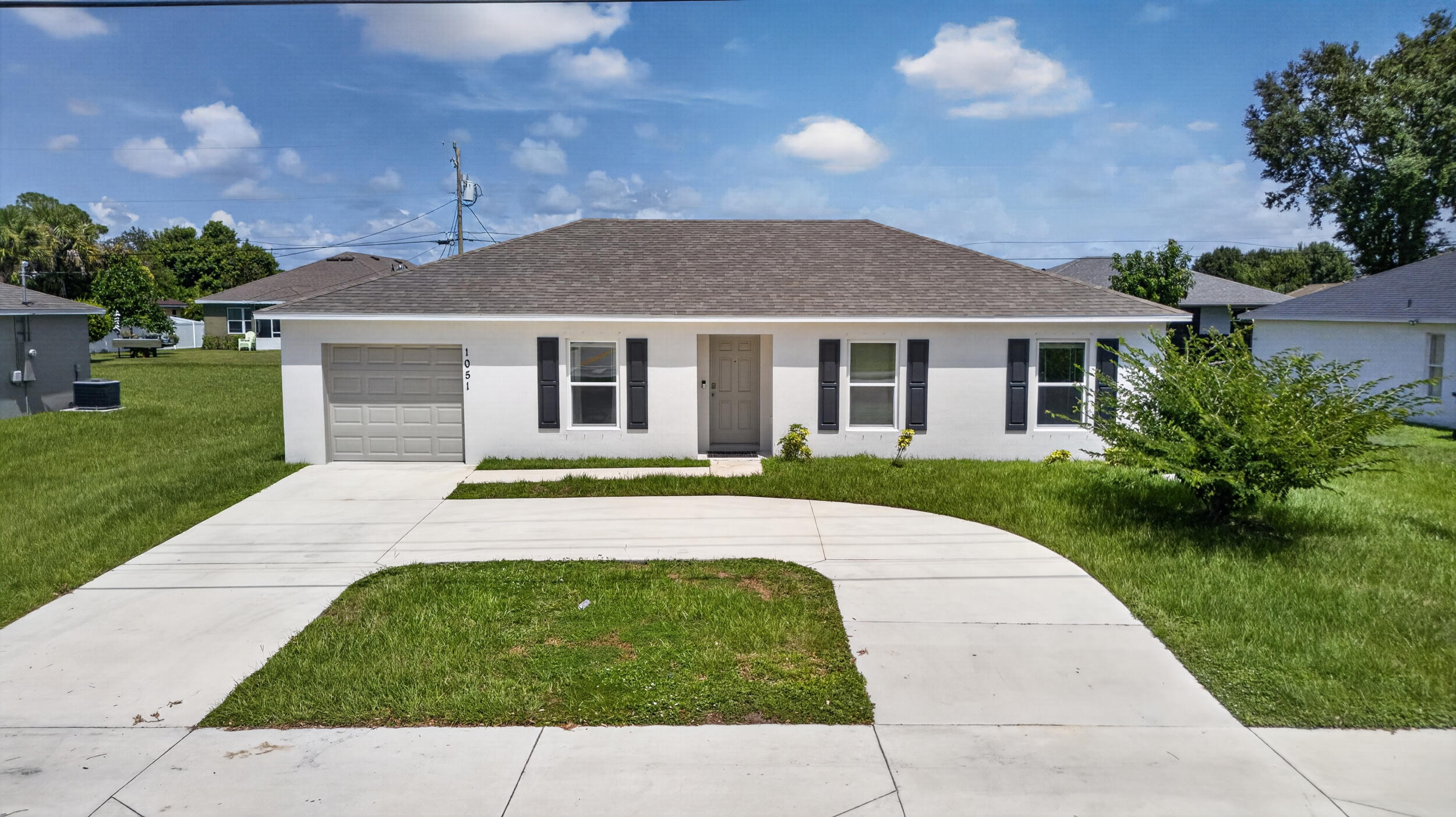 1051 SW Becker Road — photo