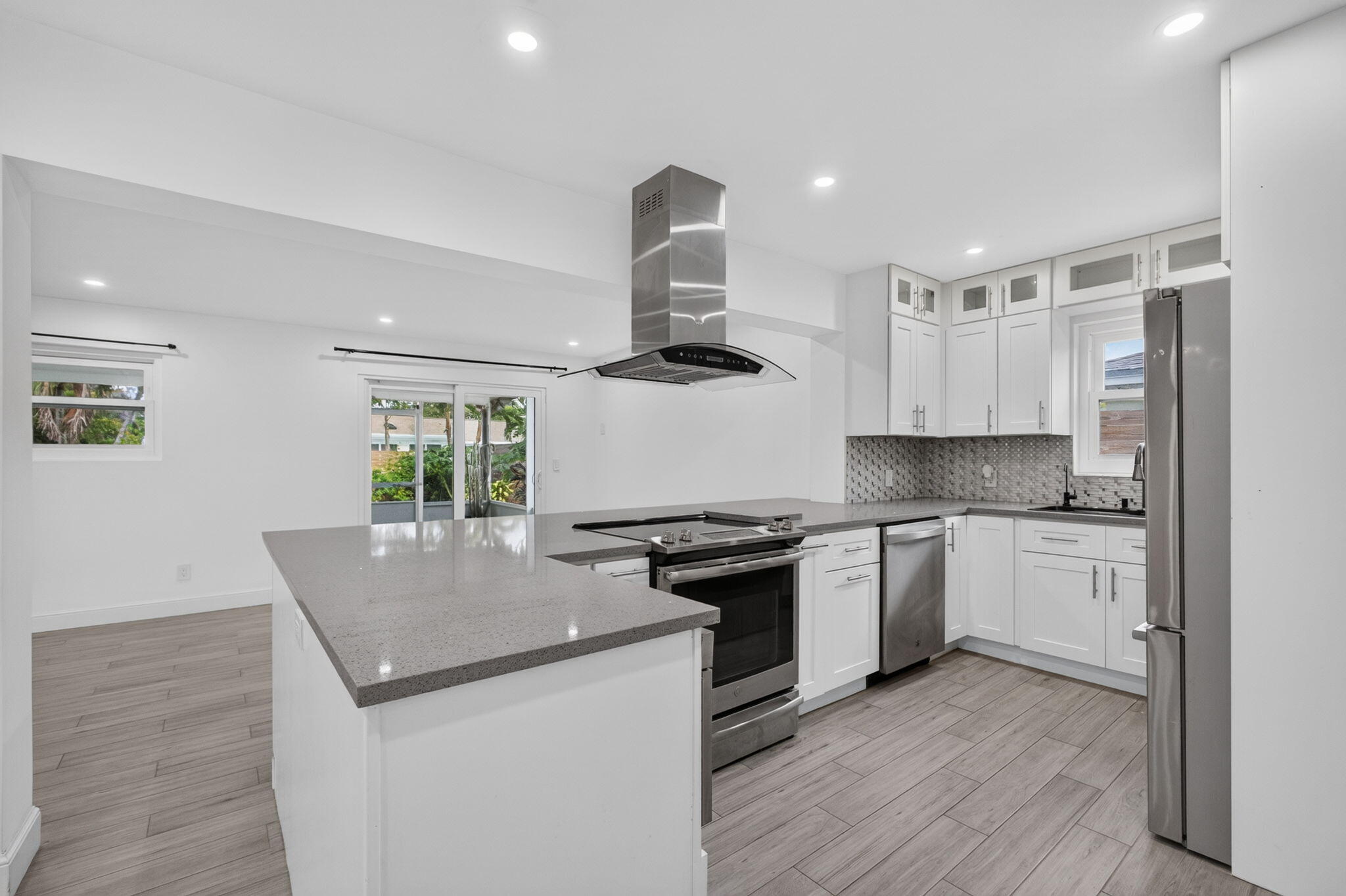 502 Circle E, Jupiter, FL 33458 — photo 3