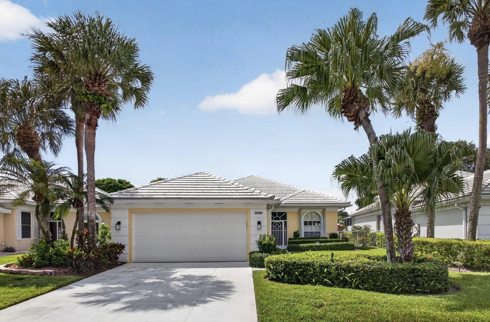 8390 E Garden Oaks Circle — photo