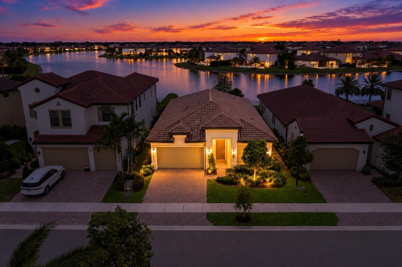 11850 N Baypoint Circle — photo