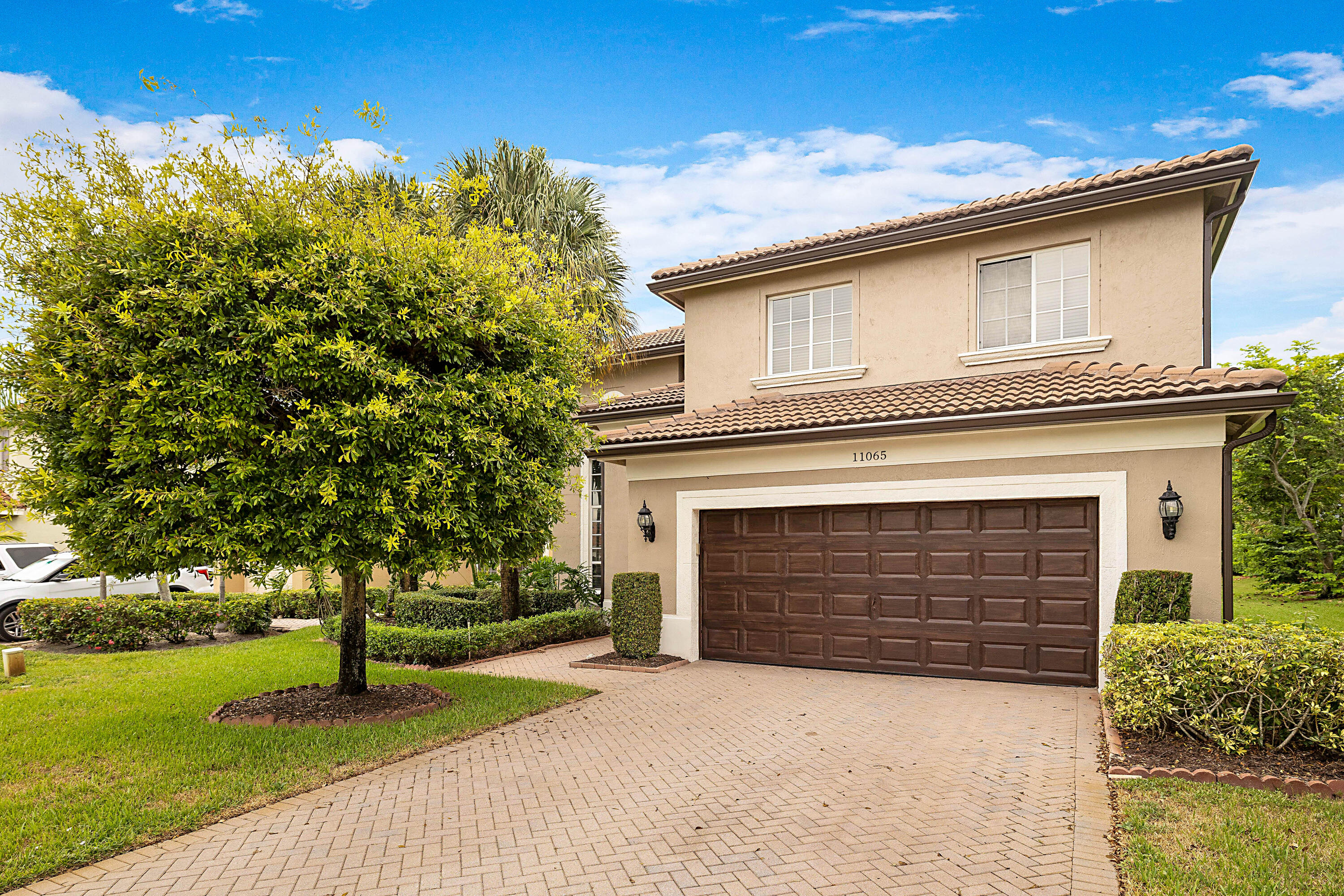 11065 Stone Creek Street — photo